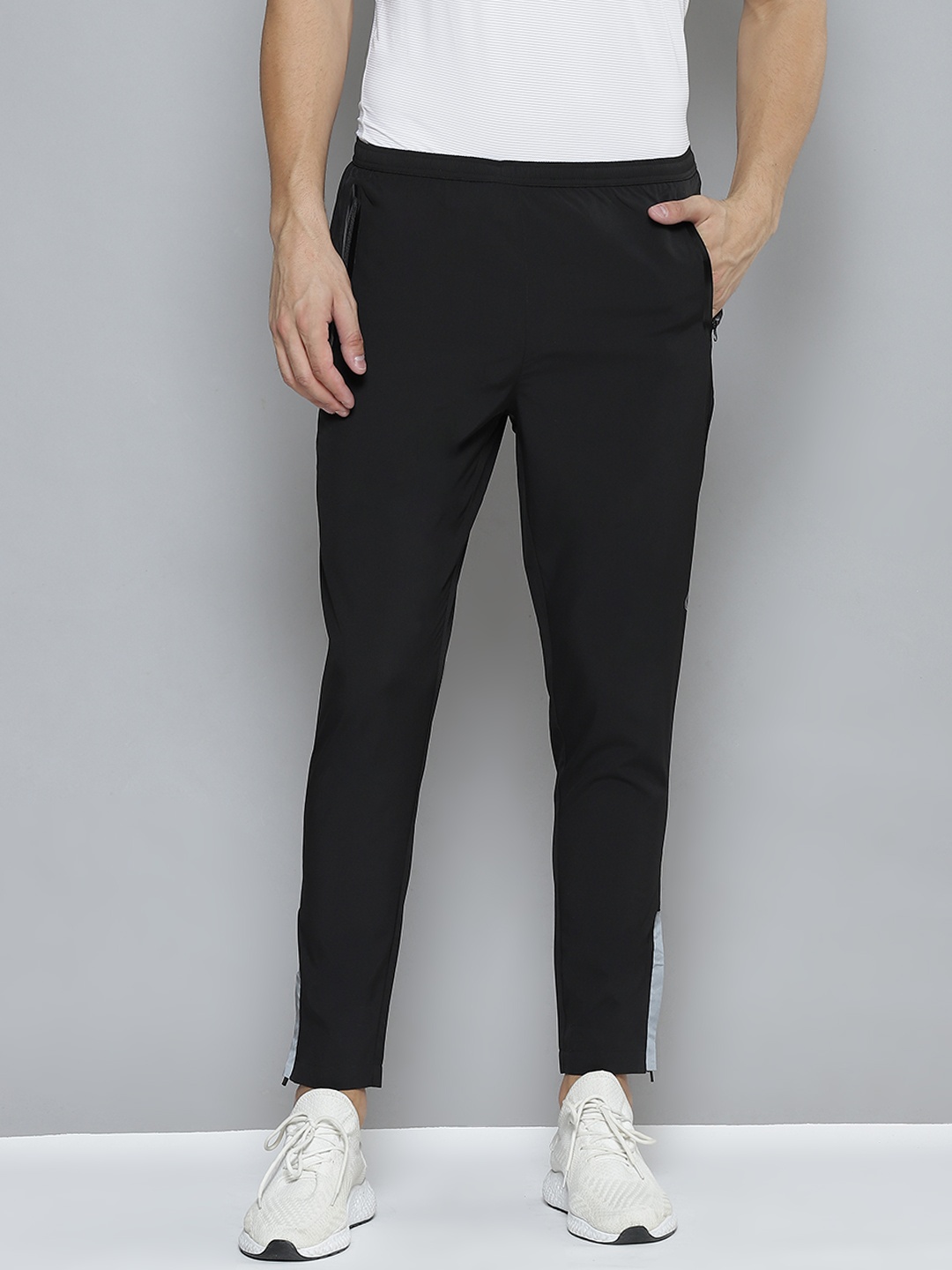 

Fitkin Men Black Solid Relaxed Fit Gym Track Pants