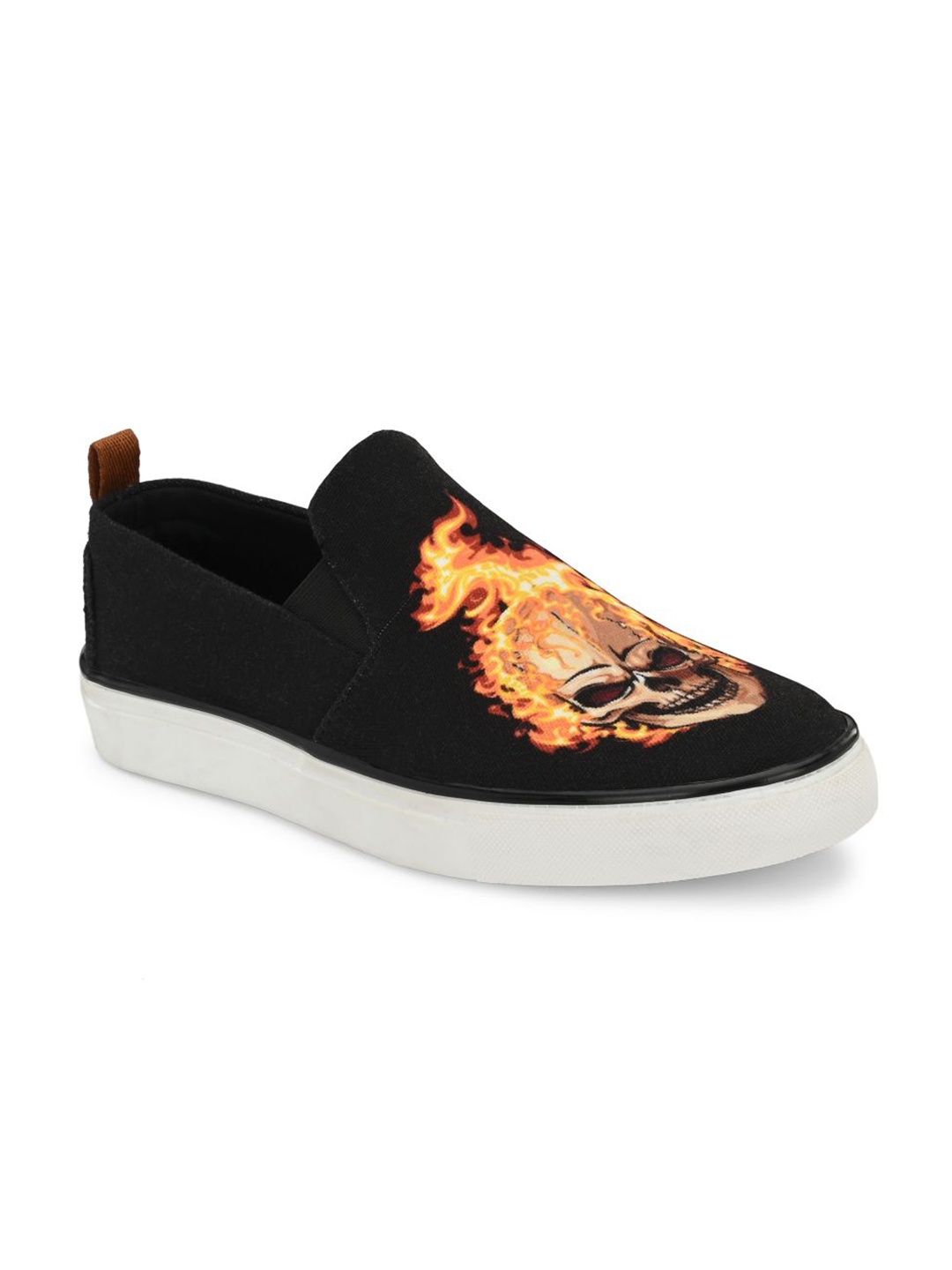 

EXTRIMOS Men Black Woven Design Slip-On Sneakers
