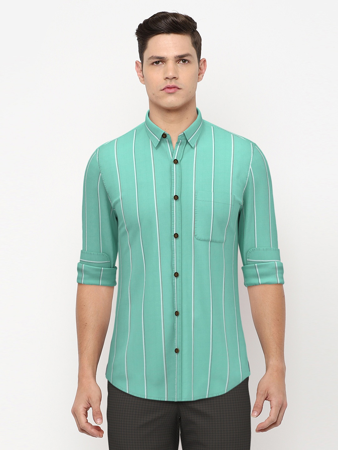 

Peter England Men Green & White Slim Fit Striped Pure Cotton Casual Shirt