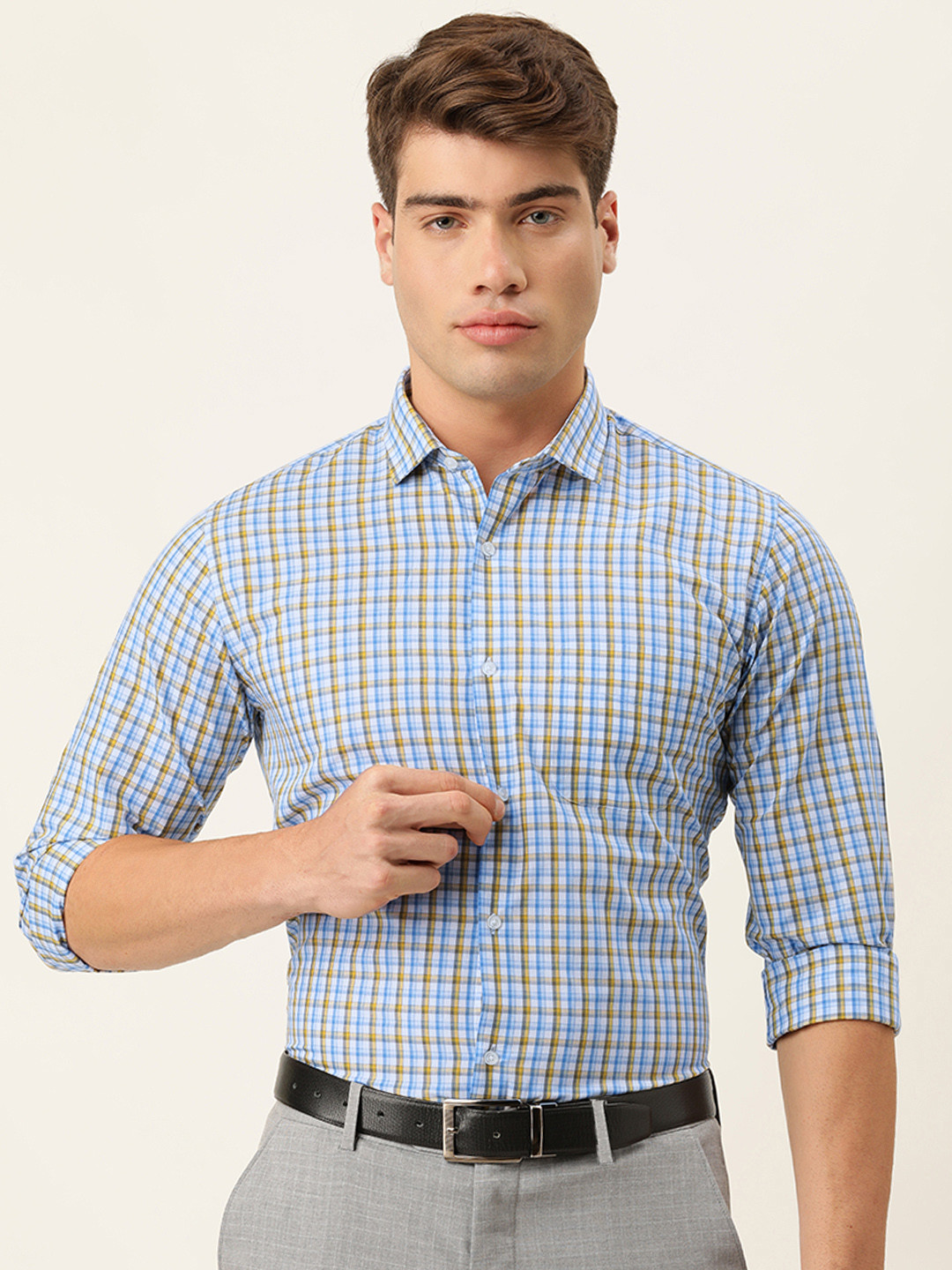 

Peter England Men Blue Slim Fit Checked Formal Shirt