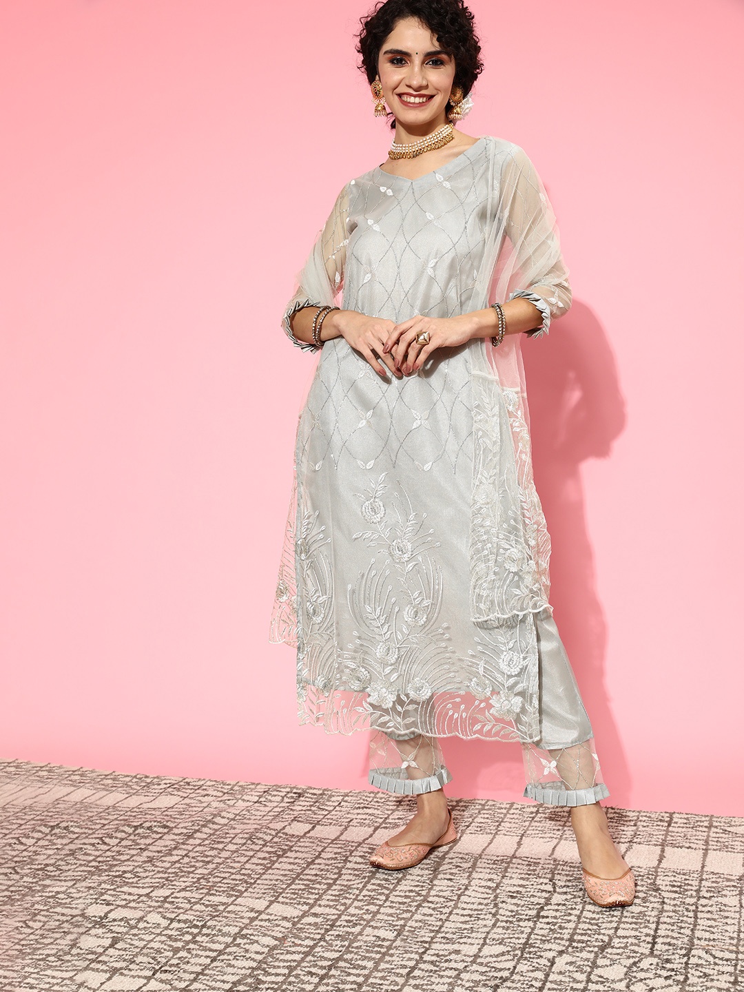 

Indo Era Women Floral Net Ethereal Embroidery Kurta Set, Grey