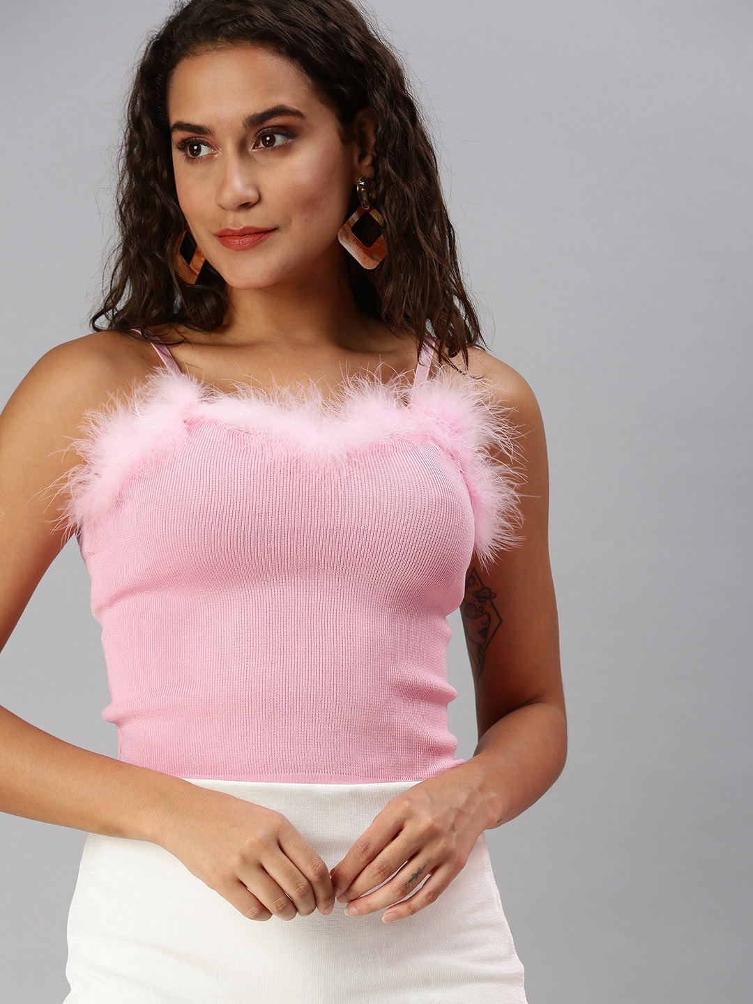 

SHOWOFF Pink Solid Crop Top