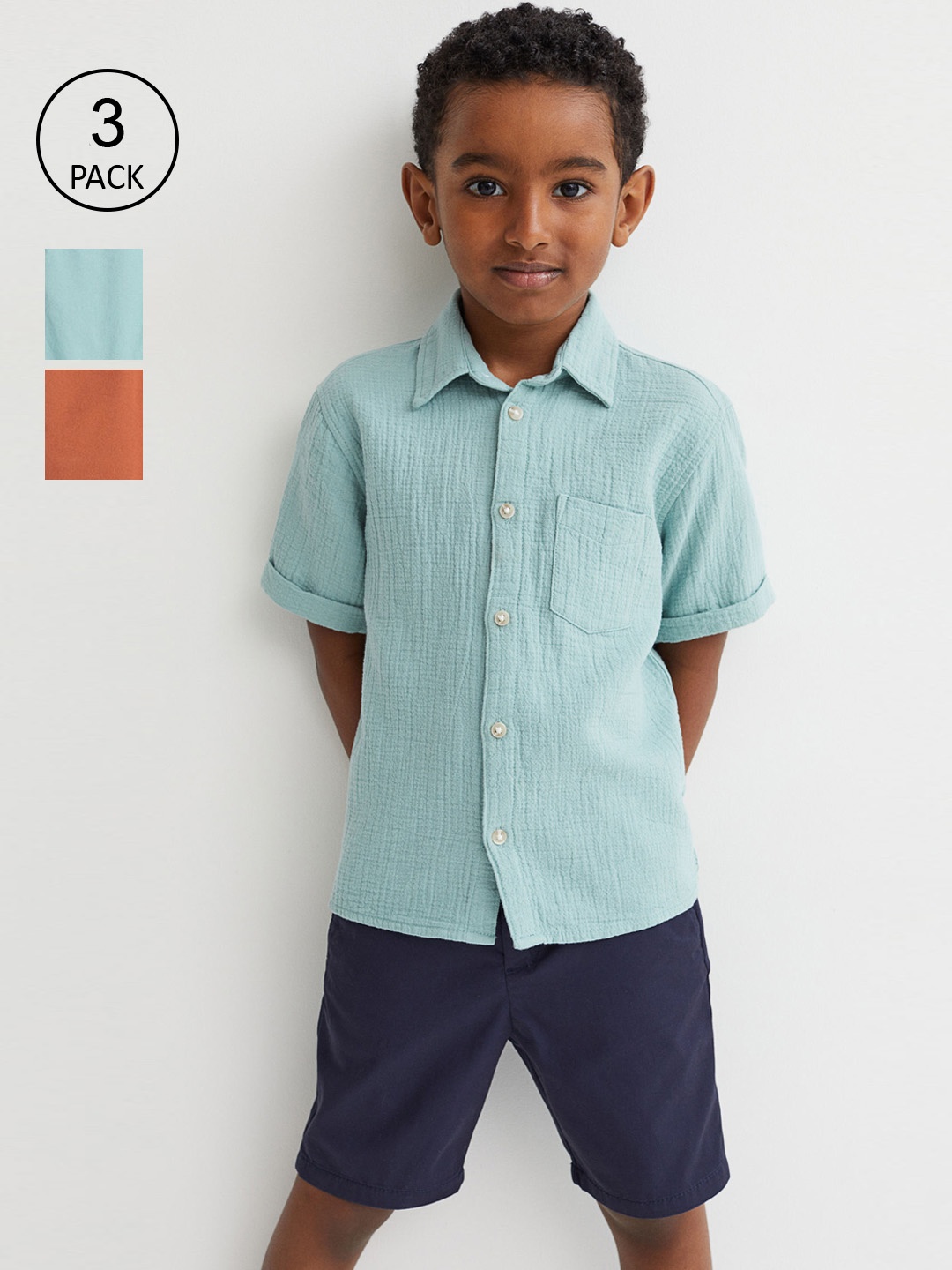 

H&M Boys Pack Of 3 Solid Pure Cotton Chino Shorts, Blue