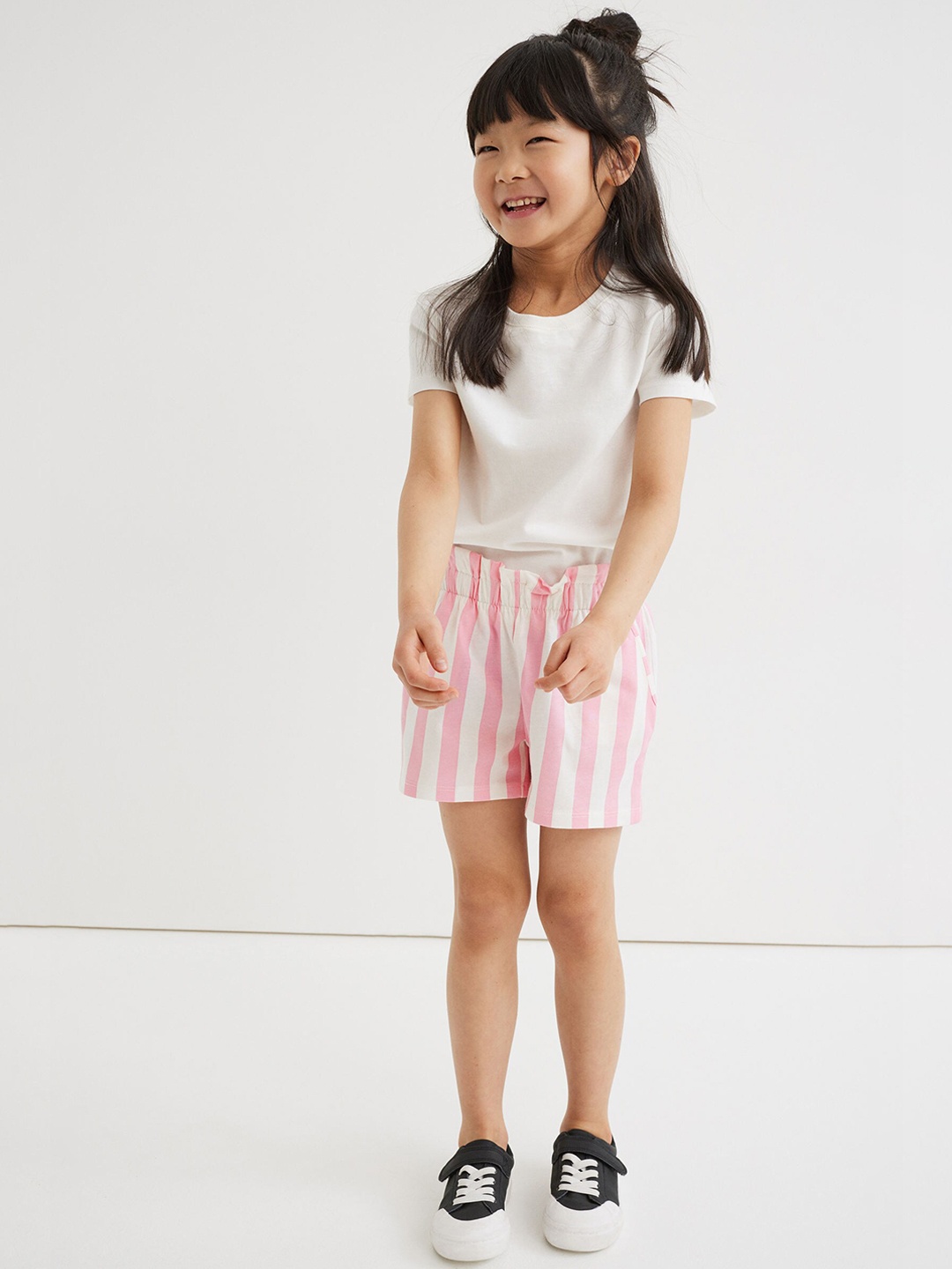 

H&M Girls Cotton Jersey Shorts, Pink