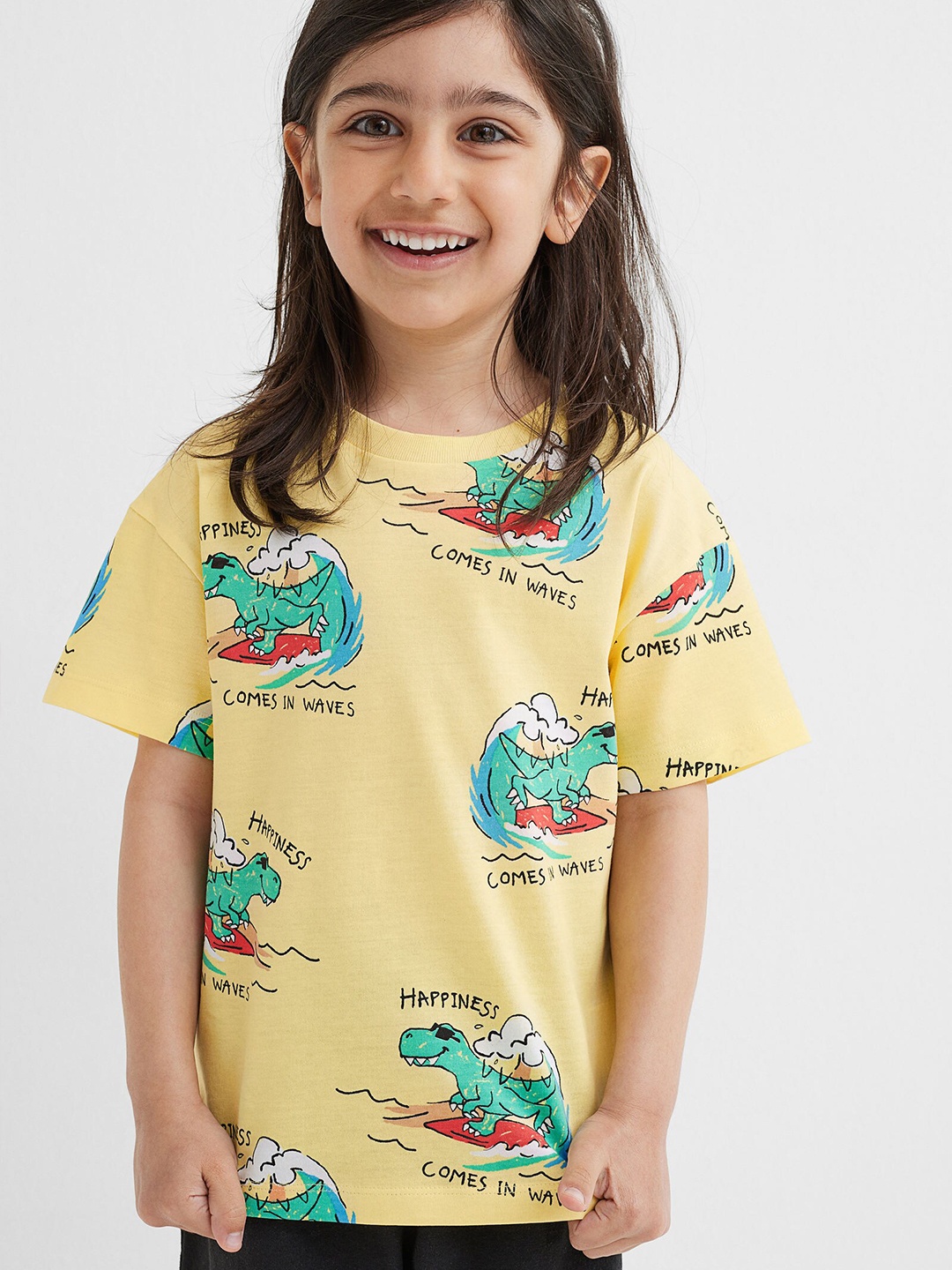 

H&M Boys Yellow & Green Round Neck Cotton Printed T-shirt