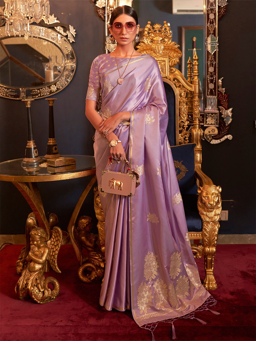 

Mitera Purple & Gold-Toned Woven Design Pure Silk Banarasi Saree