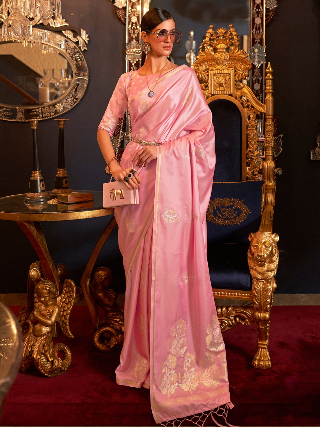 

Mitera Pink & Gold-Toned Zari Pure Silk Banarasi Saree