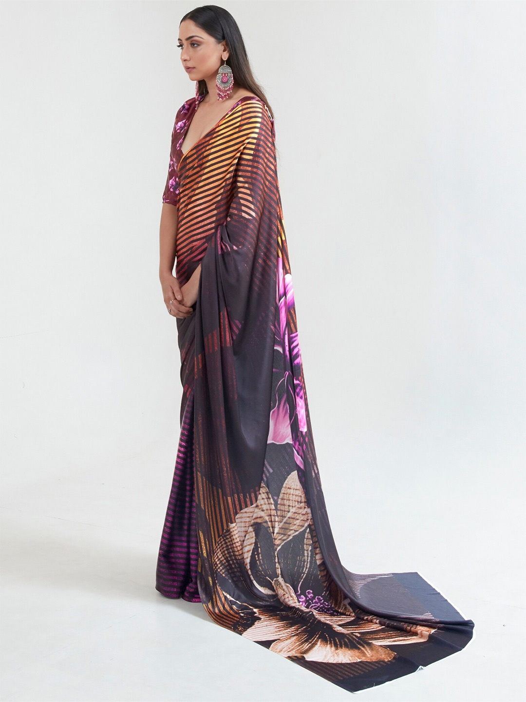 

Mitera Black & Purple Floral Satin Saree