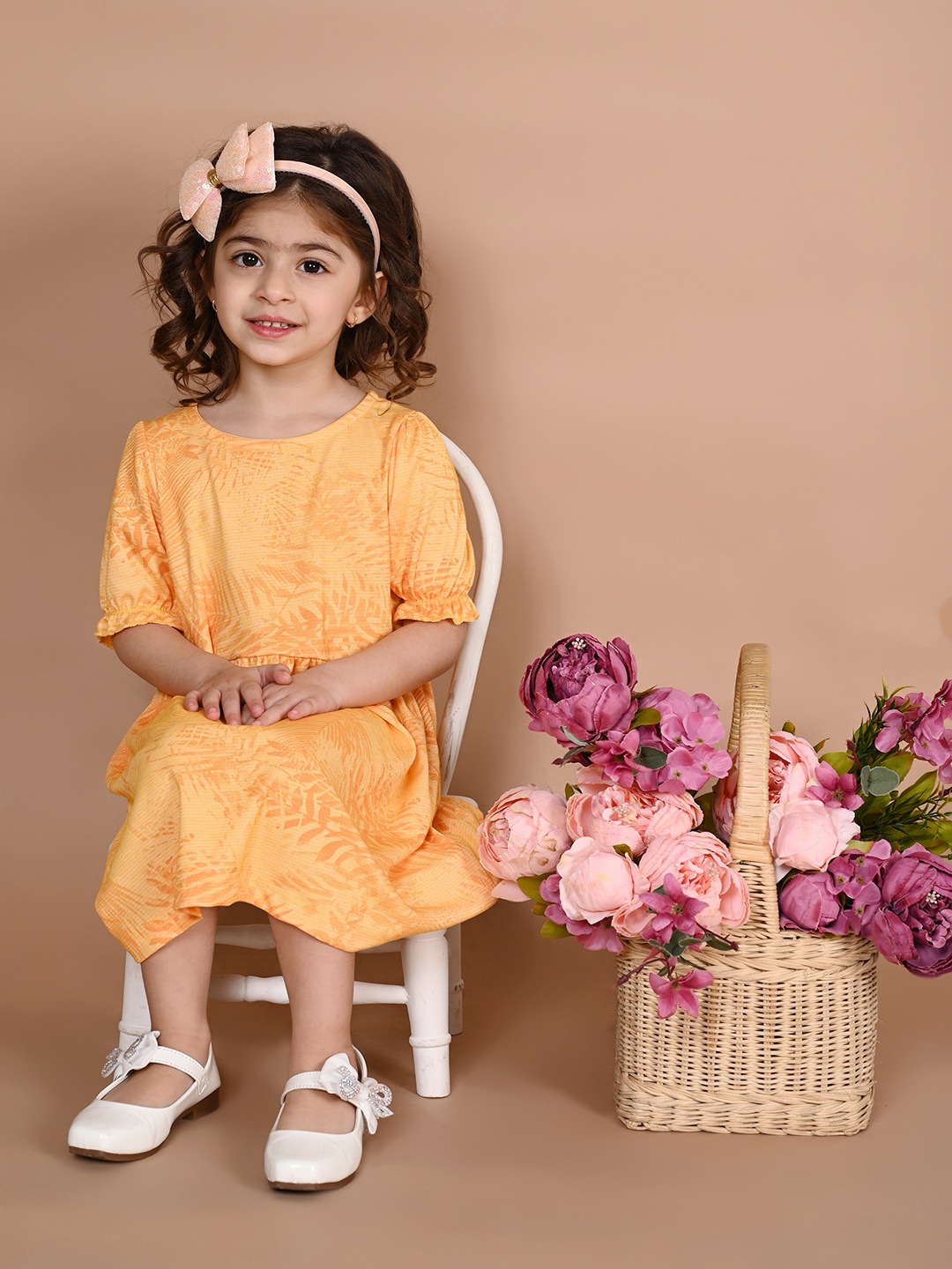 

LilPicks Yellow Dress