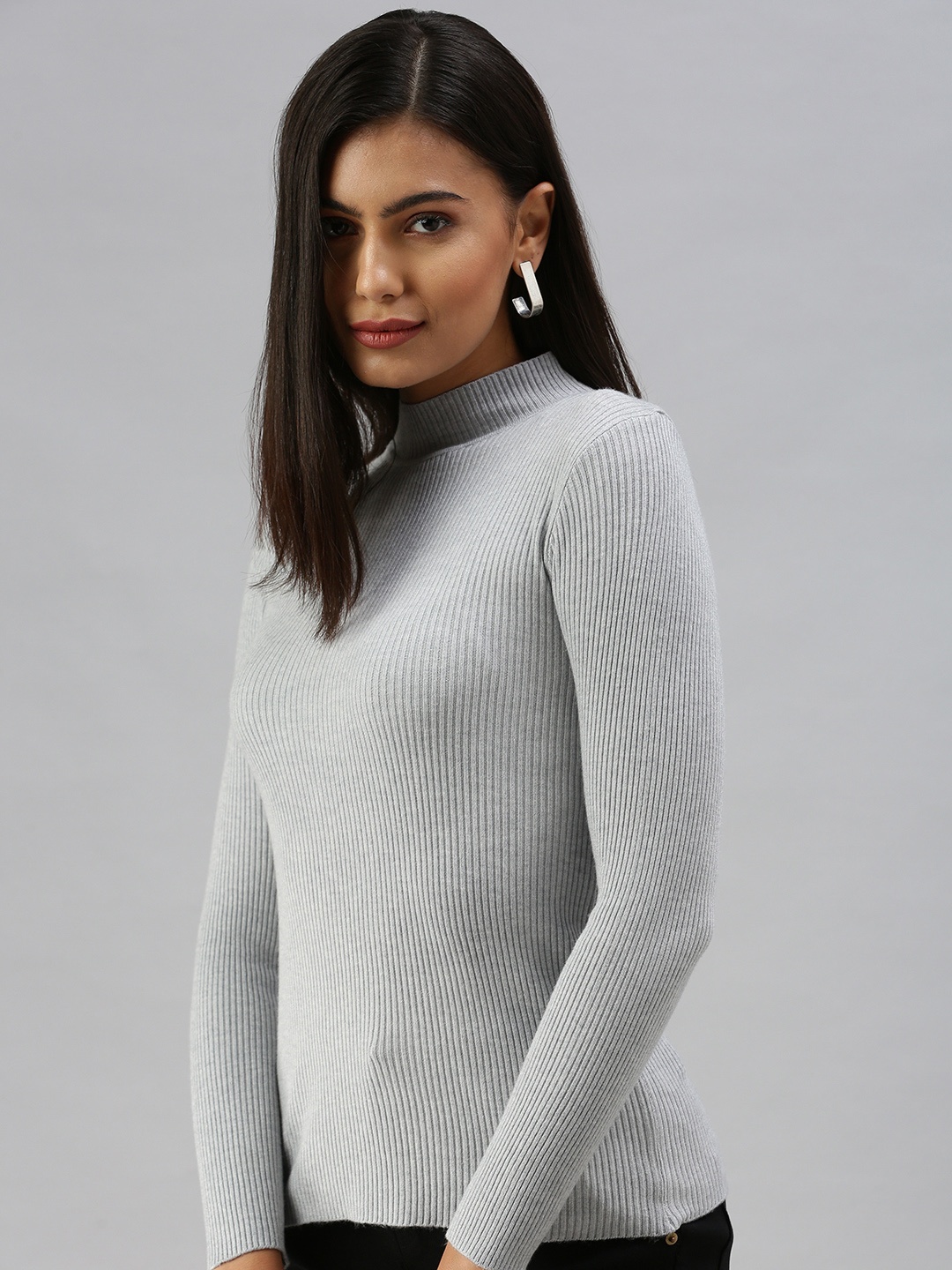 

SHOWOFF Grey Solid Top