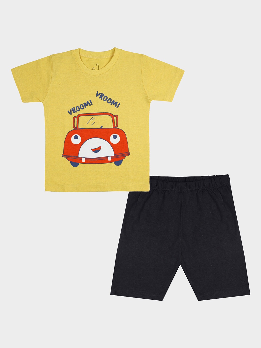 

NOT Unisex Kids Yellow & Black Printed T-shirt with Shorts