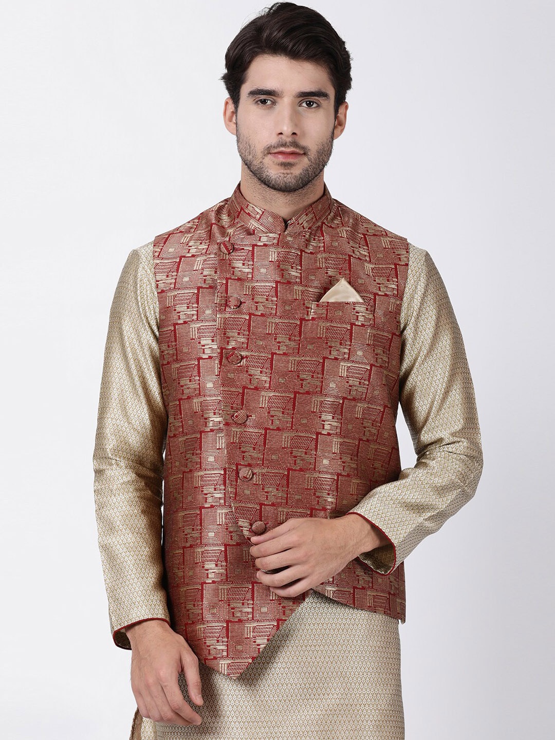 

VASTRAMAY Men Maroon & Gold-Coloured Woven Design Nehru Jackets