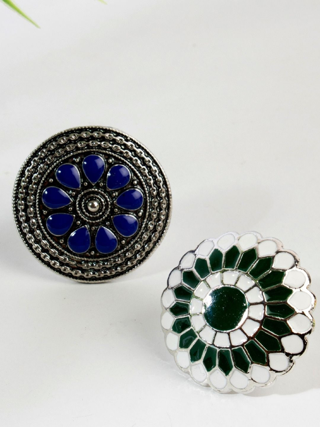 

AccessHer Pack of 2 Silver-Plated Oxidised Stone-Studded Rings