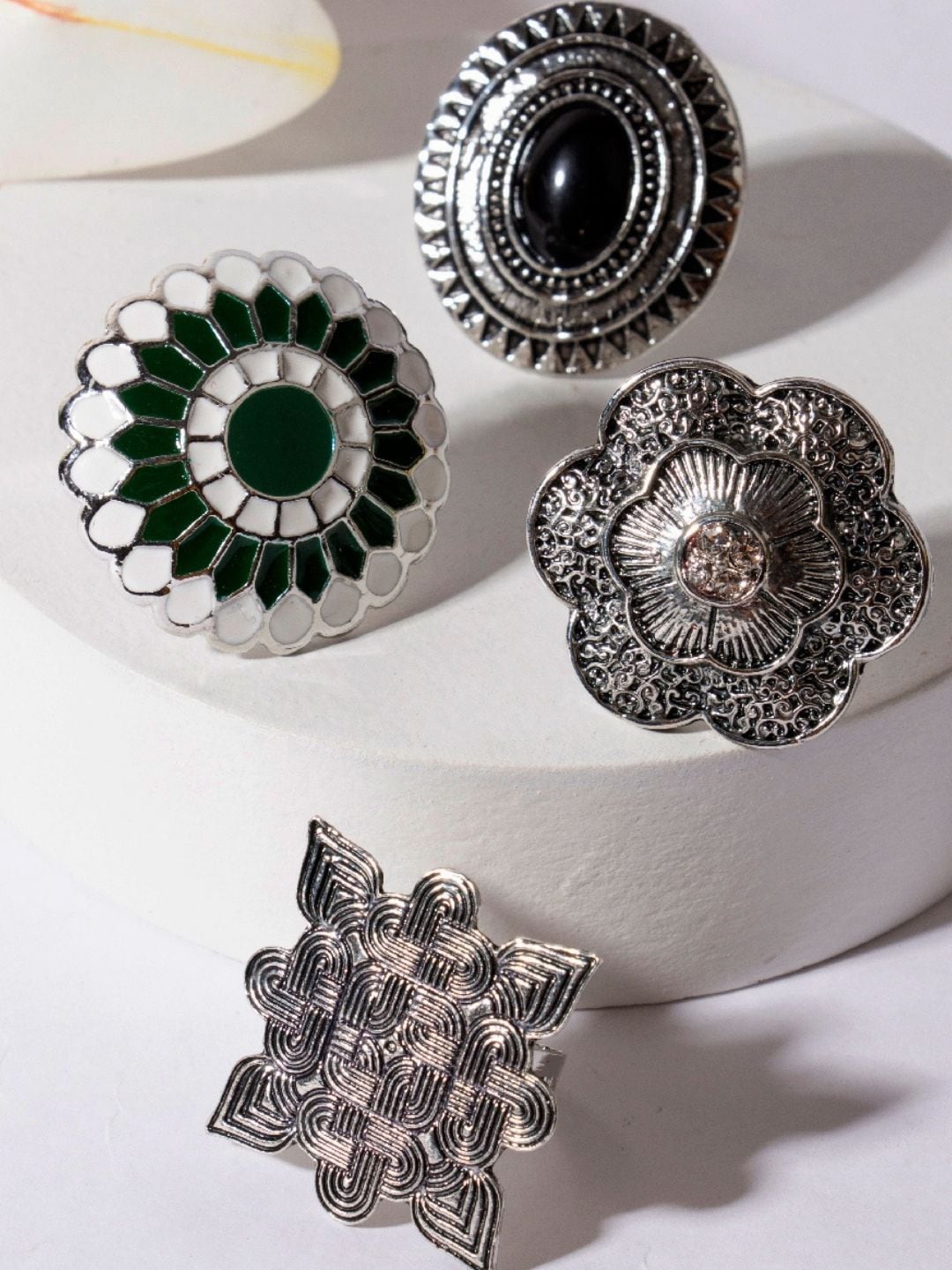 

AccessHer Set Of 4 Oxidized Silver-Plated Finger Rings
