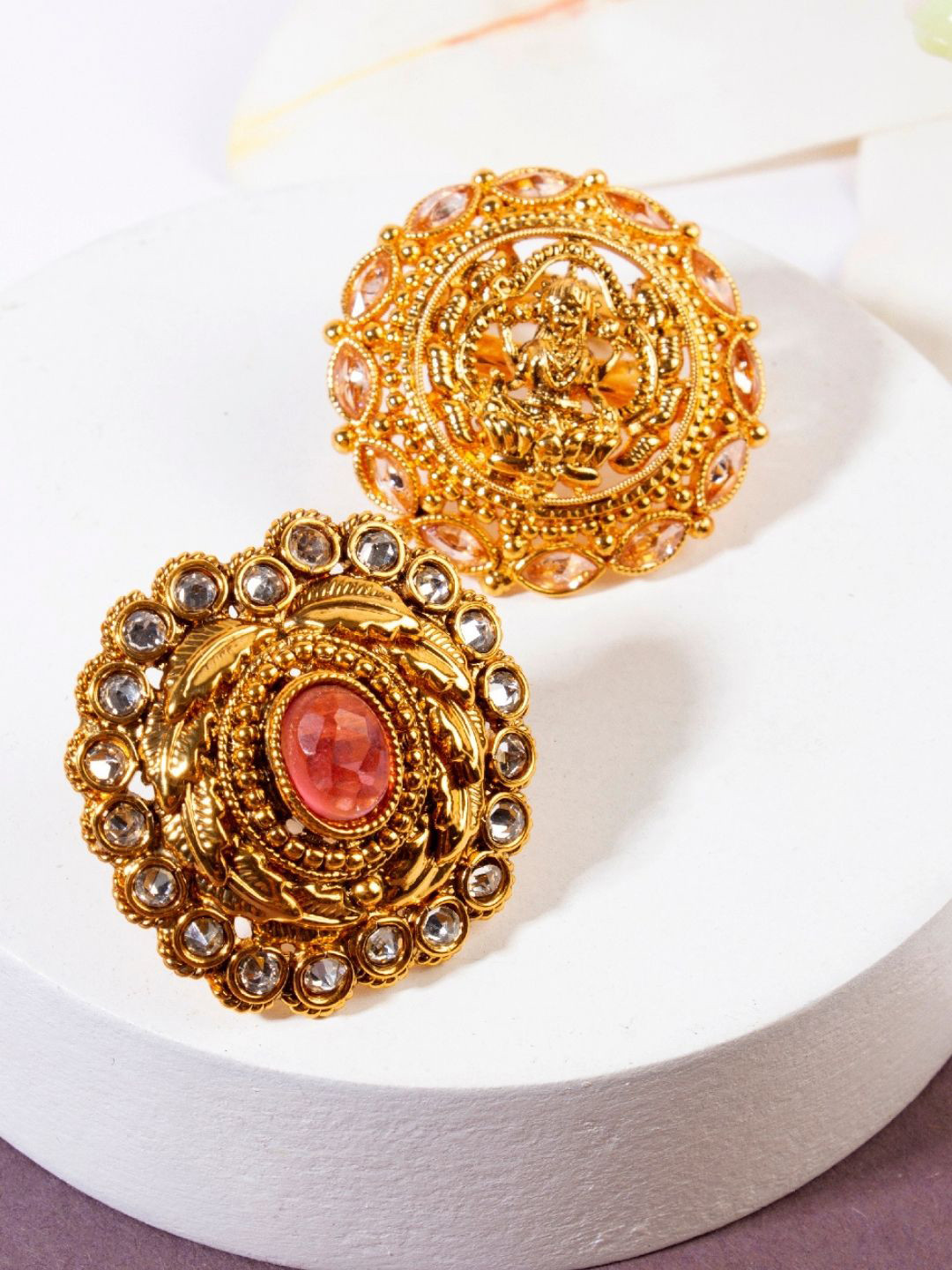 

AccessHer Women Set of 2 Ornate gold-plated adjustable finger rings
