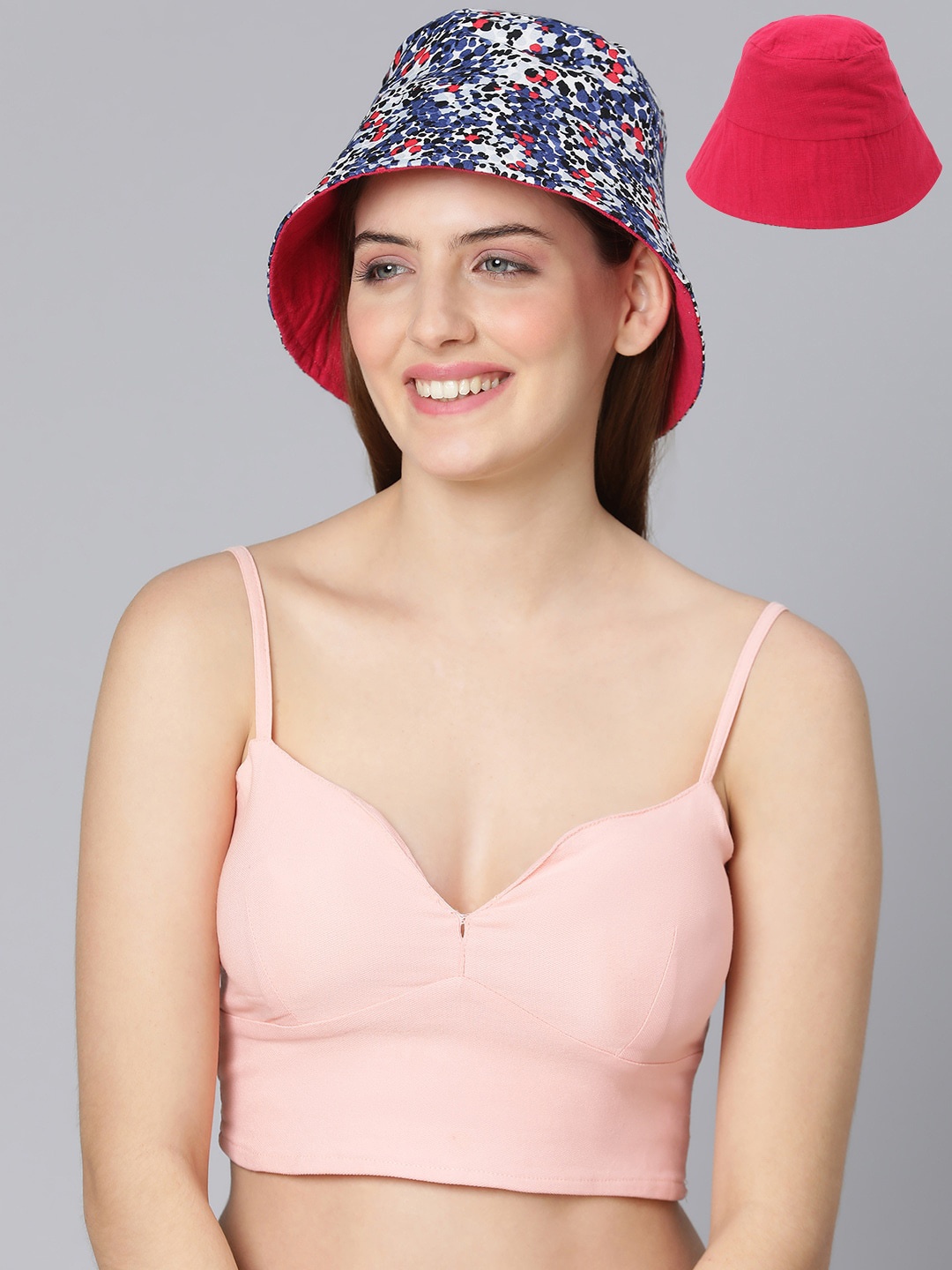 

Oxolloxo Women Multi-Coloured Reversible Bucket Hat