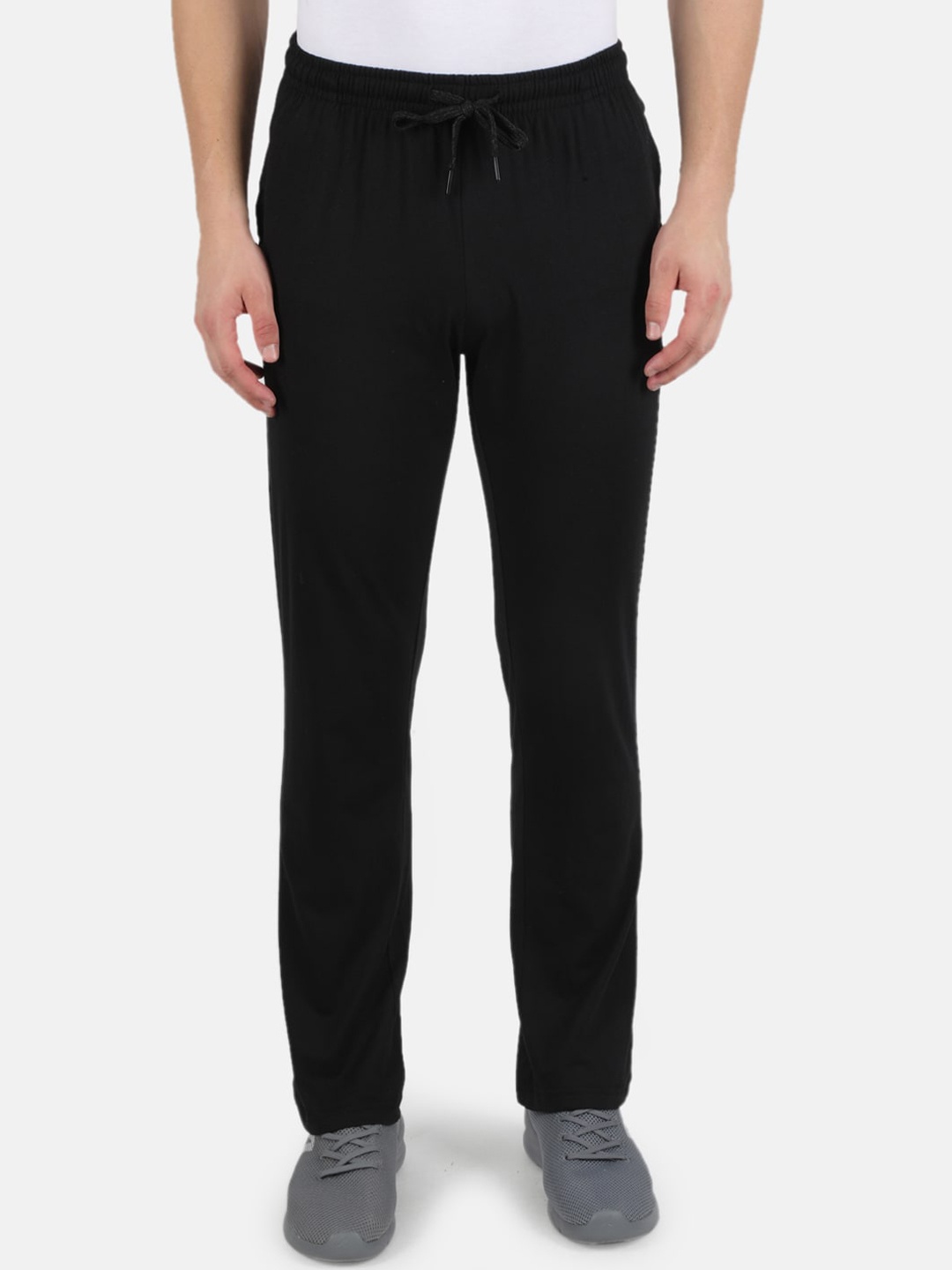 

Monte Carlo Men Black Solid Track Pants
