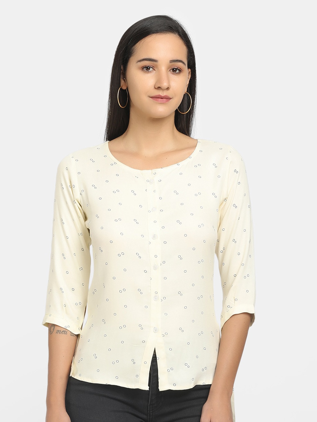 

V-Mart Yellow Print Top
