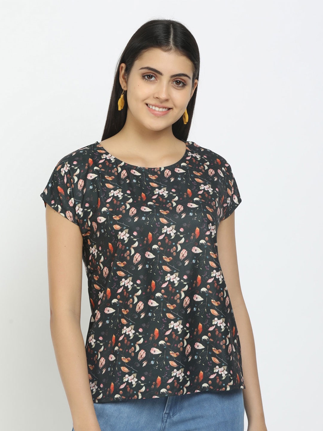 

V-Mart Black Floral Print Extended Sleeves Top