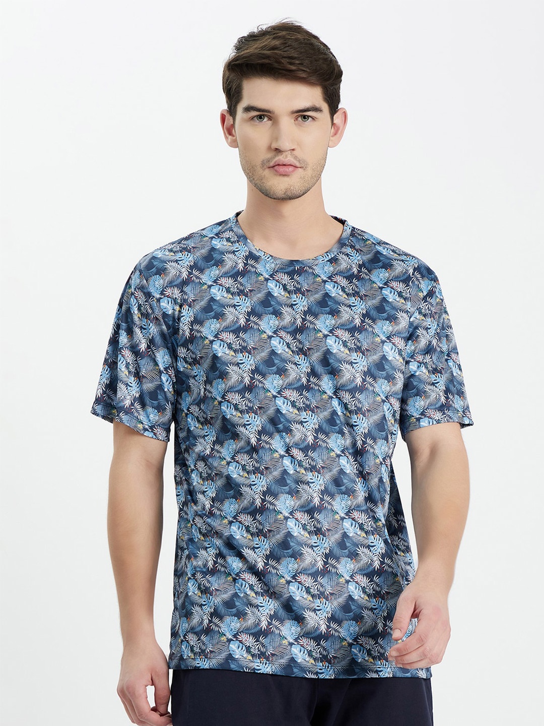 

EDRIO Men Blue Printed Tropical Anti Odour Raw Edge Oversized T-shirt