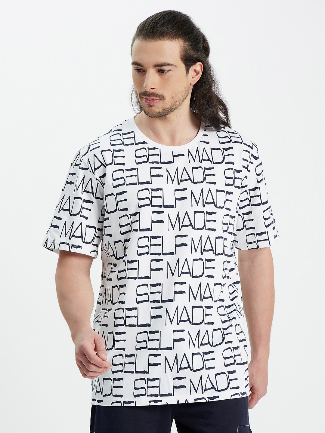 

EDRIO Men Navy Blue Typography Printed Monochrome Pure Cotton Oversized T-shirt