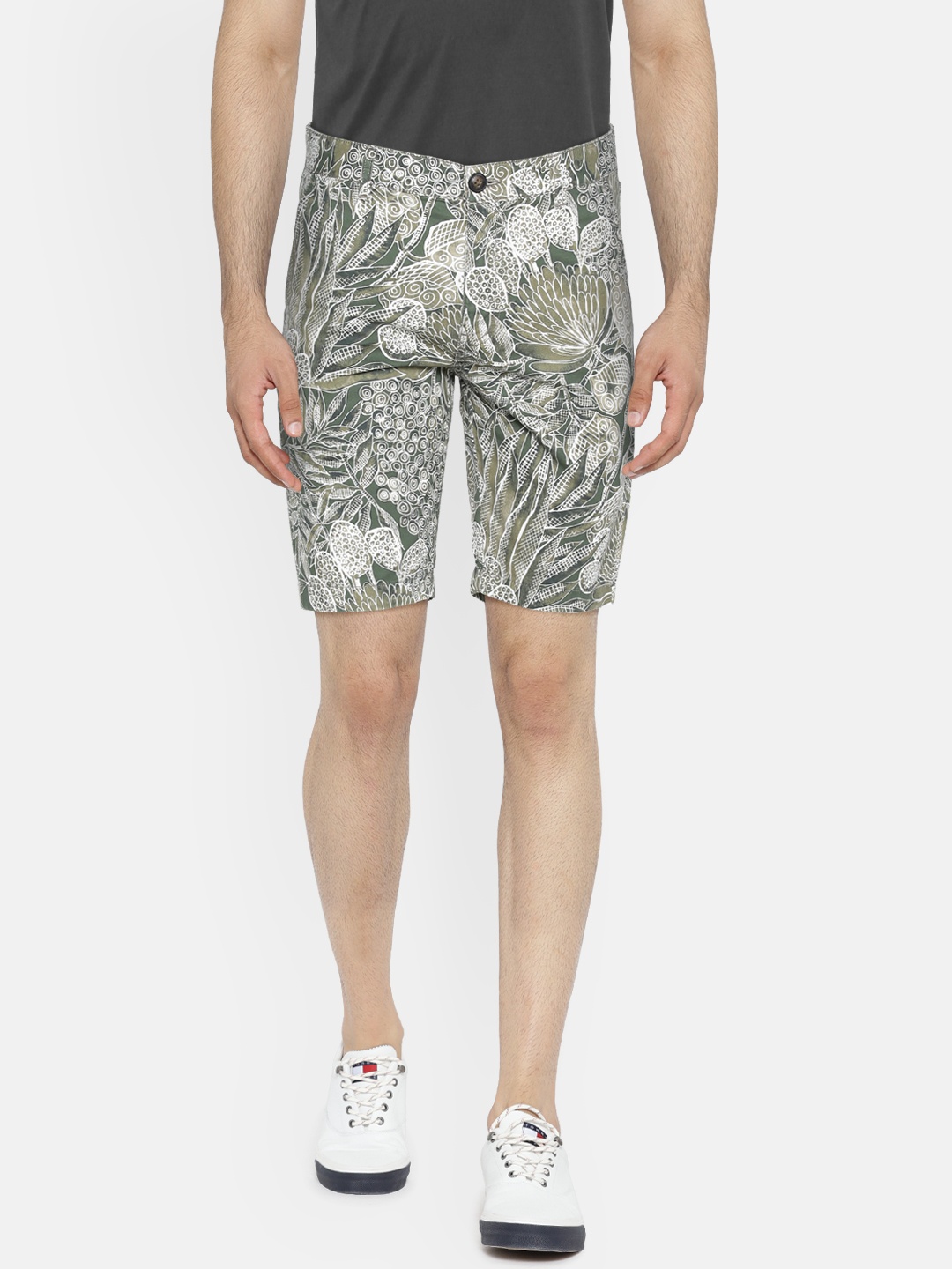 

Ed Hardy Men Olive Green & White Slim Fit Printed Casual Shorts