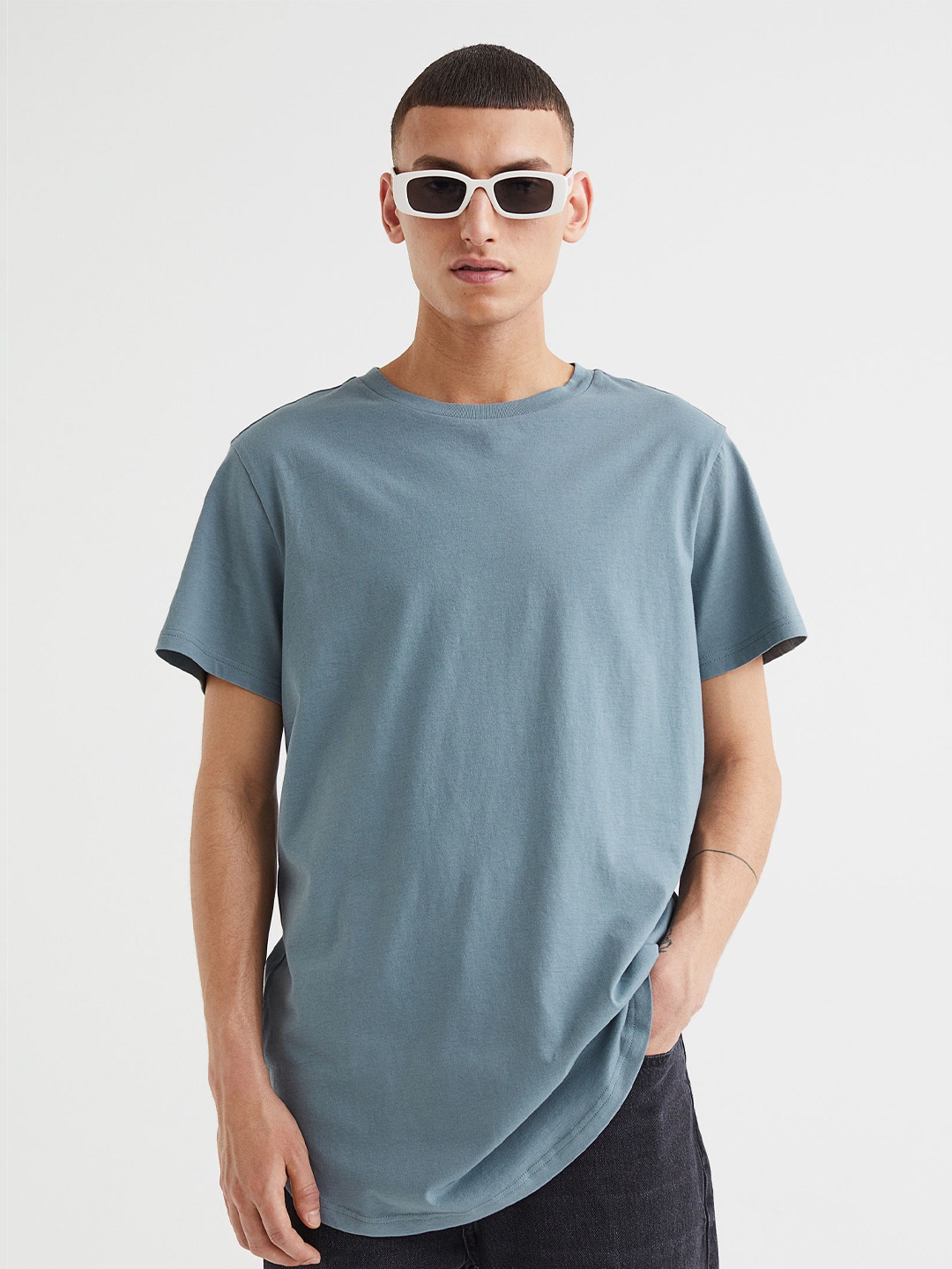 

H&M Blue T-Shirt Long Fit