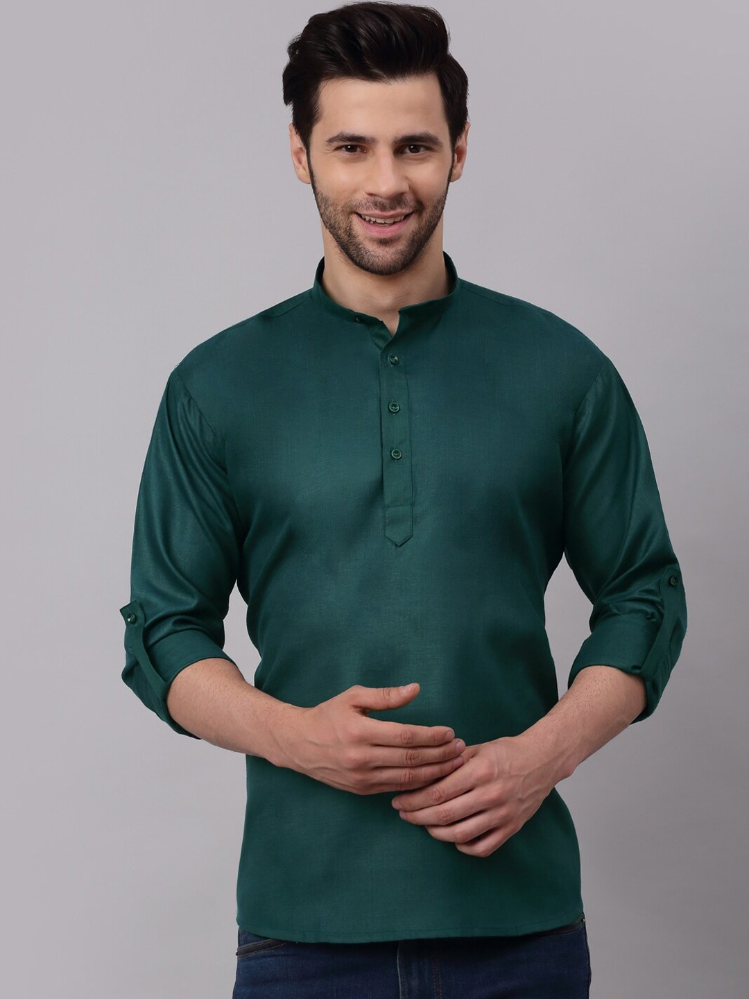 

NEUDIS Men Green Solid Cotton Short Kurta