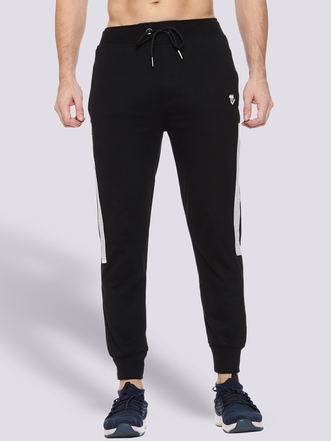 

Mark Leute Men Black Solid Joggers