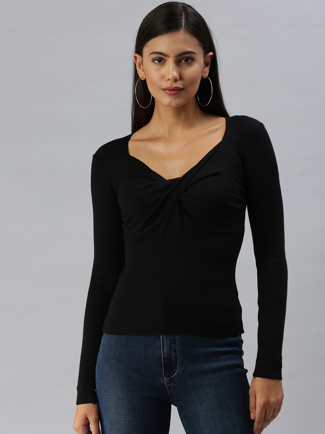 

SHOWOFF Black Twisted Top