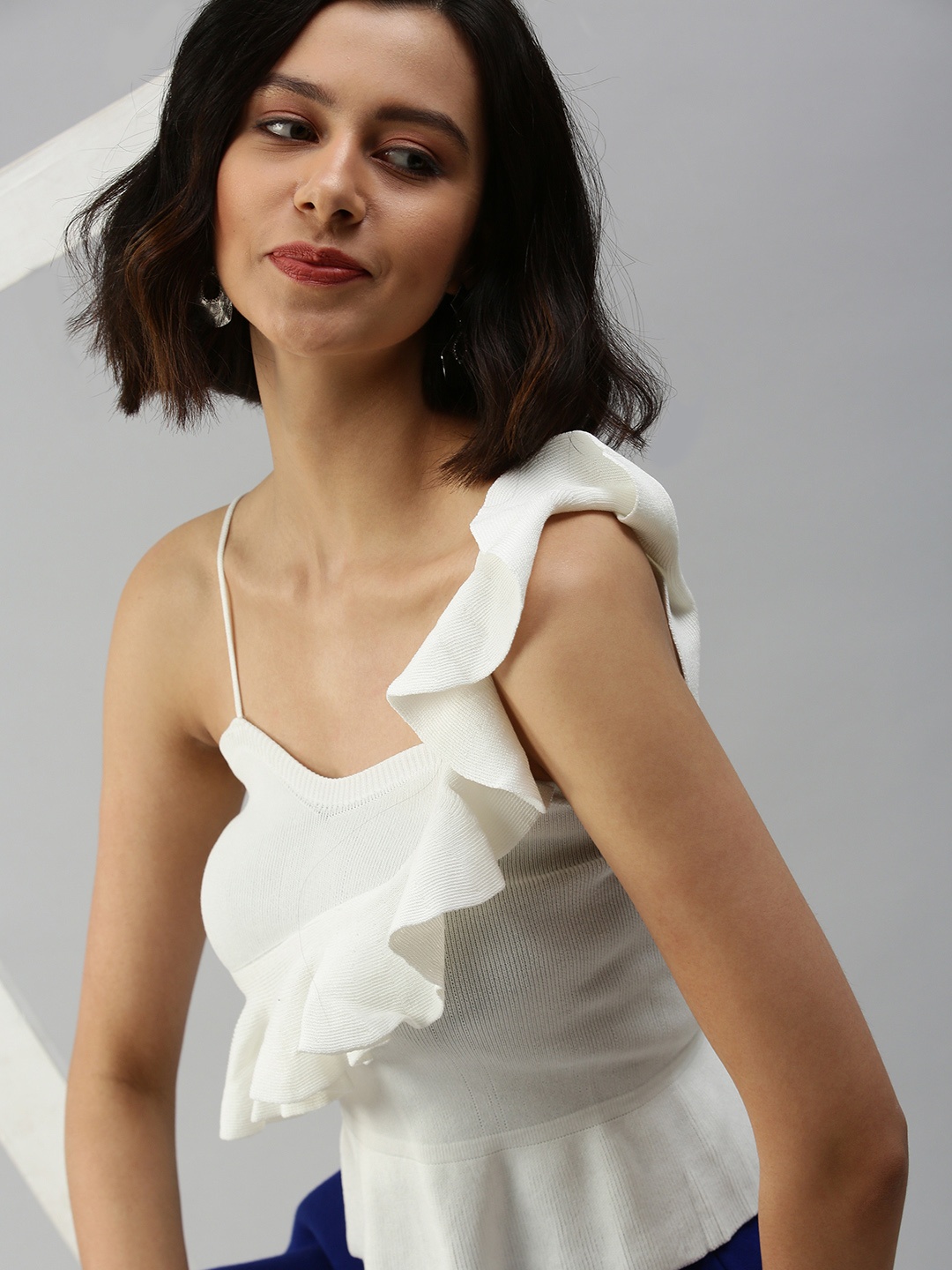 

SHOWOFF White Ruffles Top
