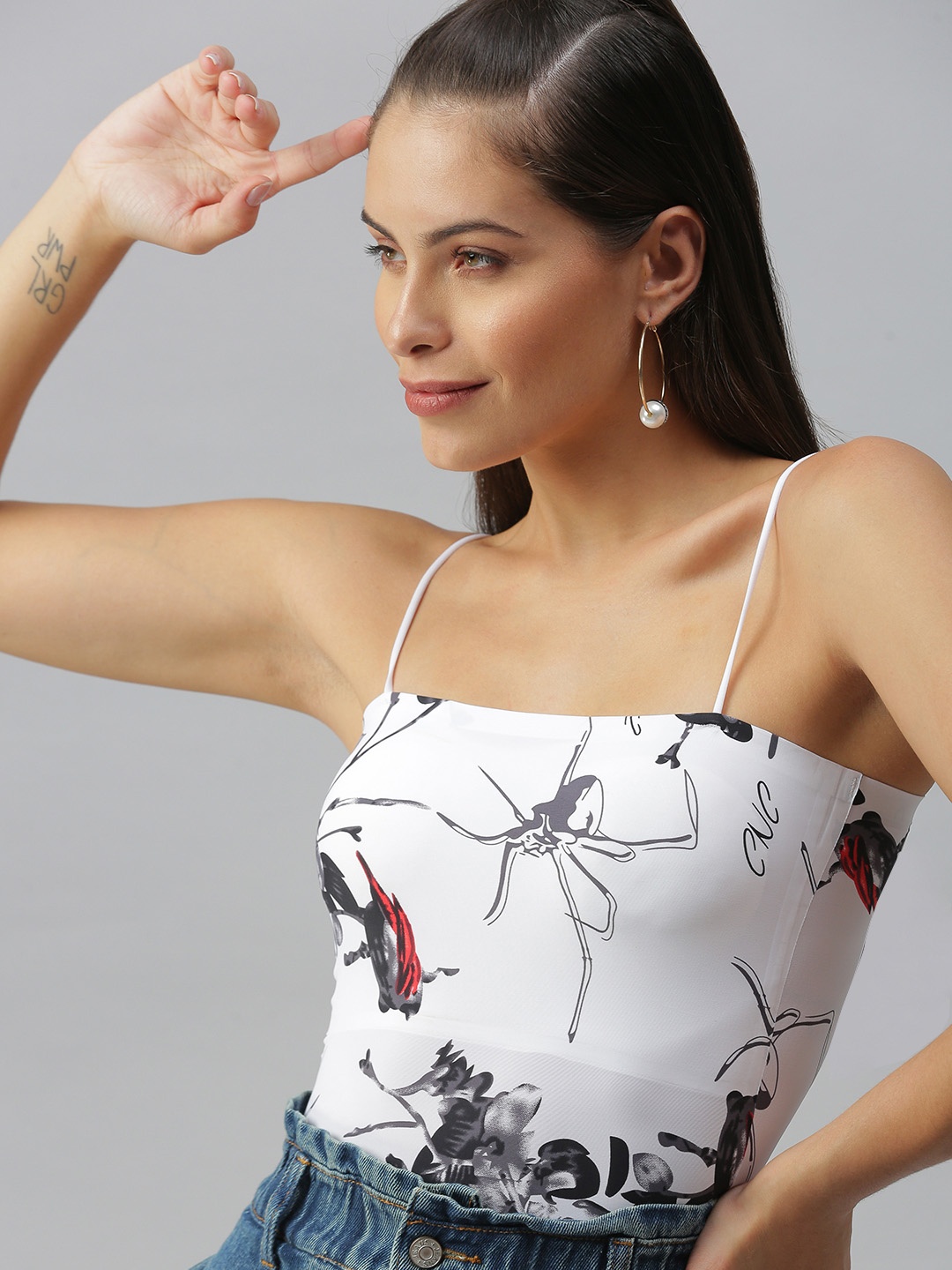 

SHOWOFF White Floral Print Top