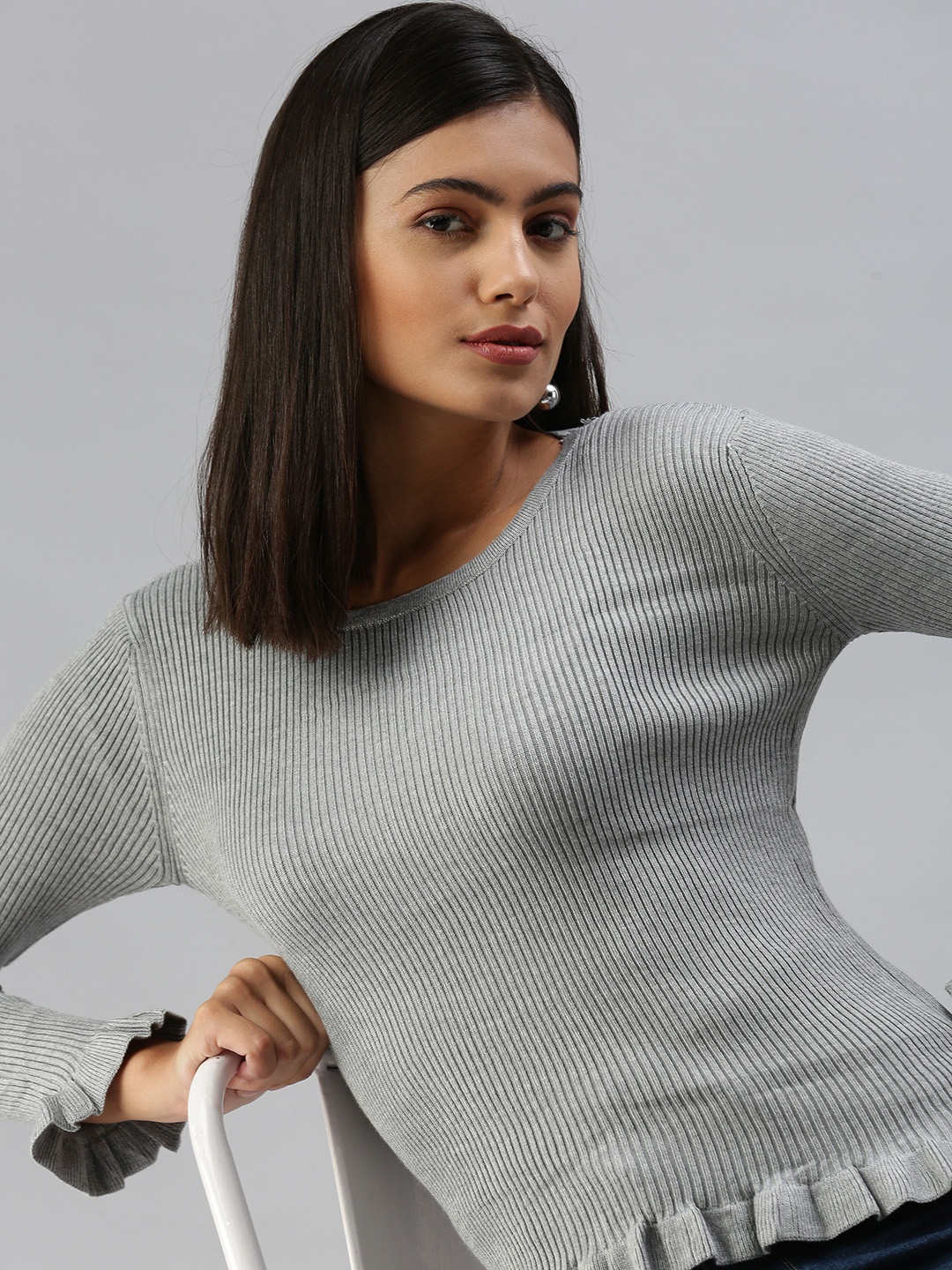 

SHOWOFF Grey Long Sleeves Top With Frilled Hem