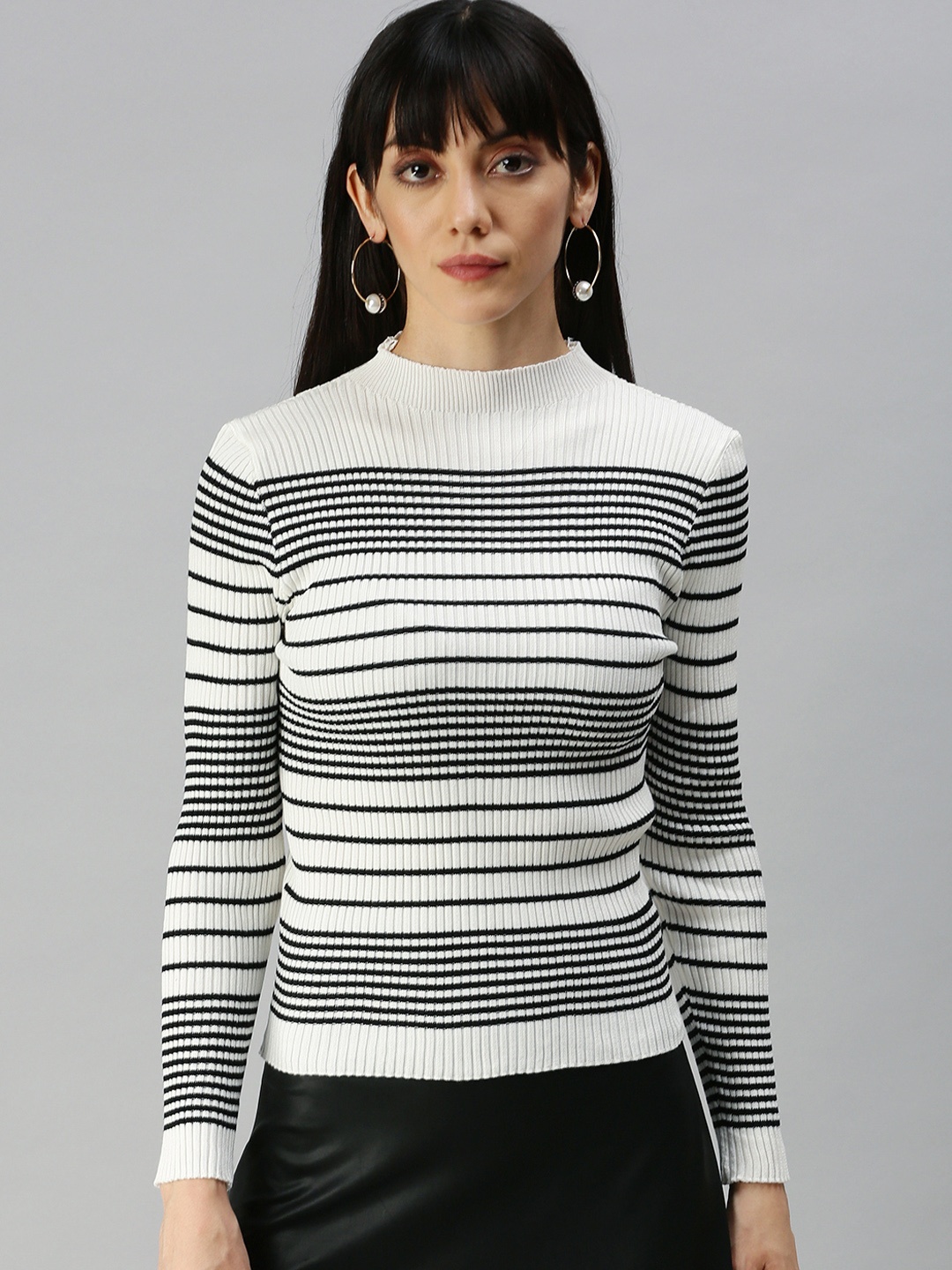 

SHOWOFF White Striped Monochrome Top