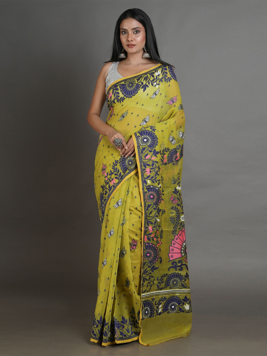 

Arhi Green & Pink Floral Silk Cotton Jamdani Saree