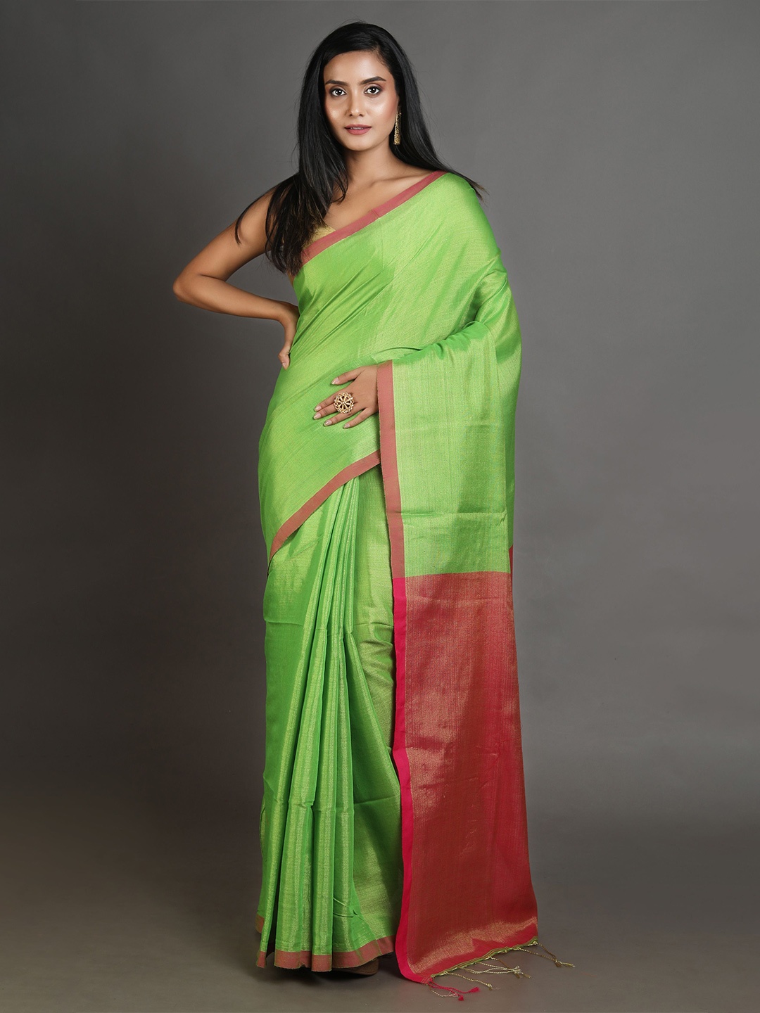 

Arhi Green & Red Woven Design Tissue Saree