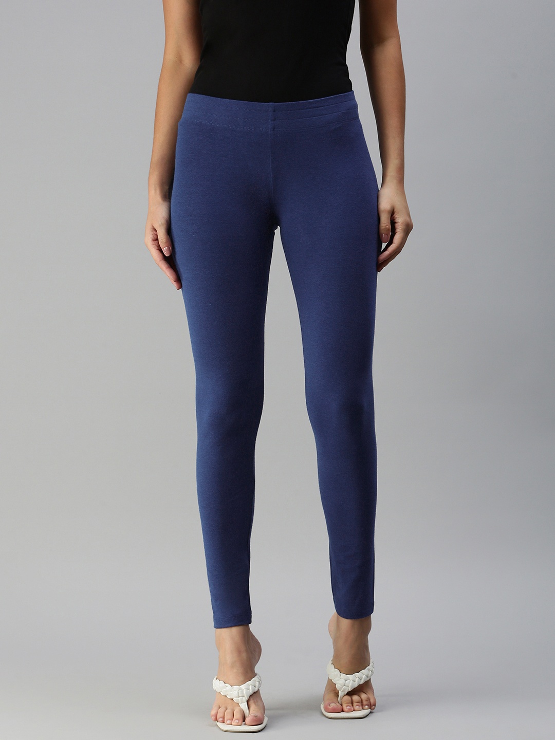 

Huetrap Women Navy Blue Ankle-Length Legging