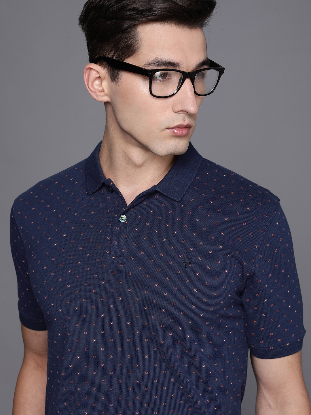 

Allen Solly Men Navy Blue Geometric Printed Pure Cotton T-shirt