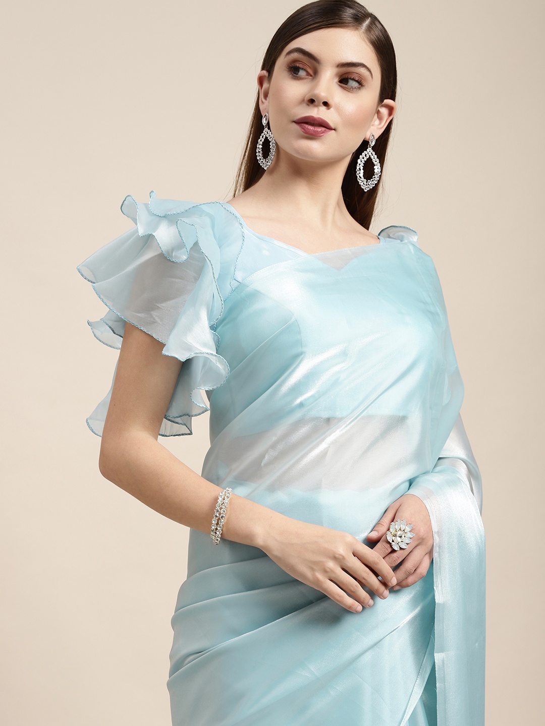 

LOOKNBOOK ART Women Blue Solid Saree