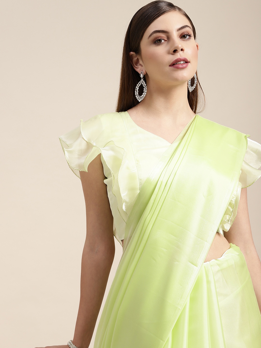 

LOOKNBOOK ART Women Yellow Solid Saree