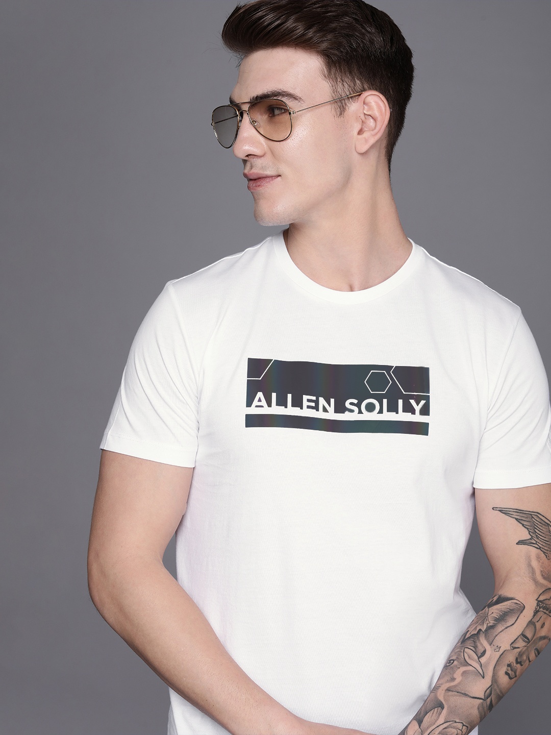 

Allen Solly Men White Brand Logo Printed Pure Cotton Slim Fit T-shirt