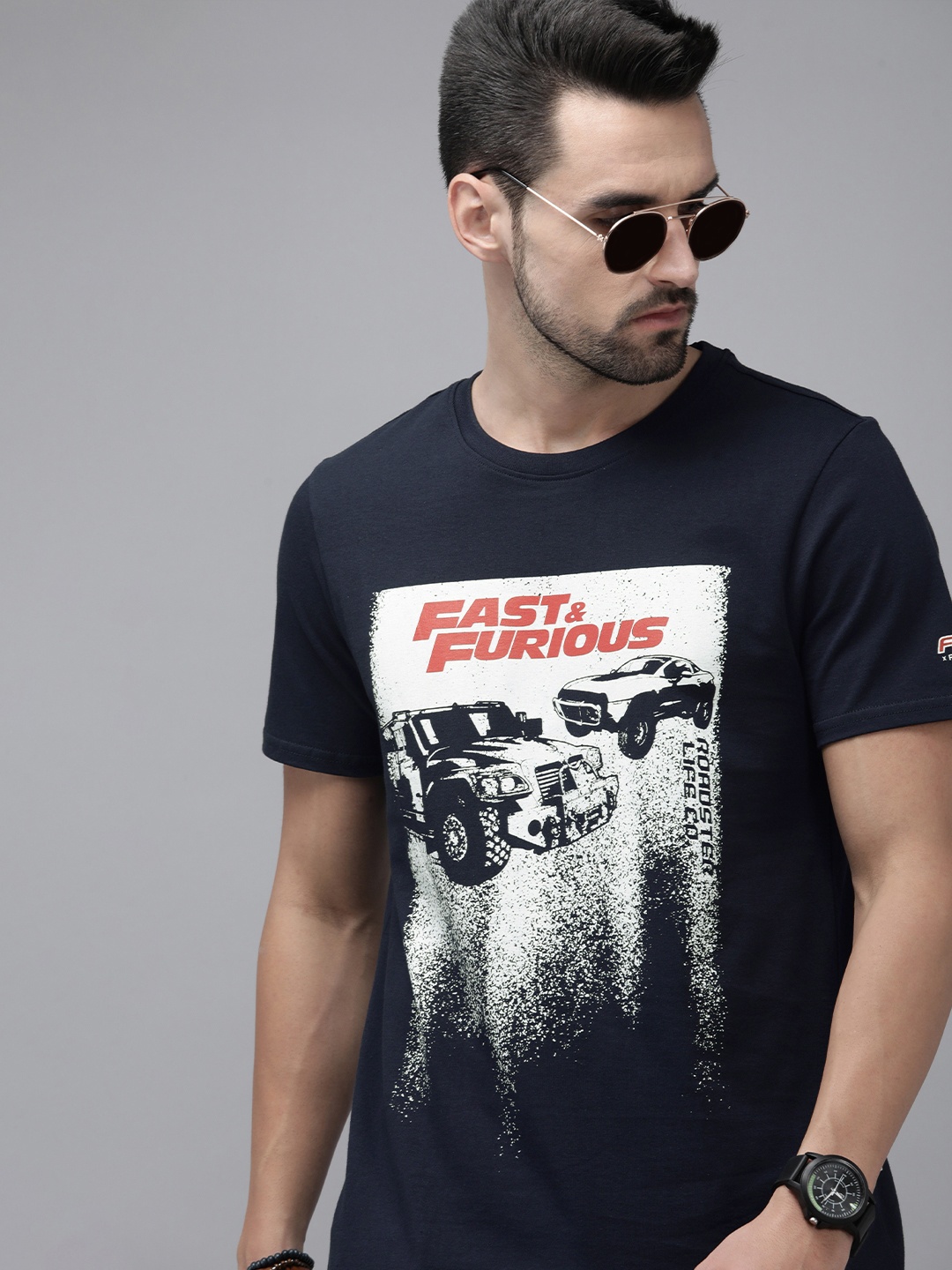 

Roadster Fast and Furious Men Navy Blue Graphic Printed Pure Cotton T-shirt