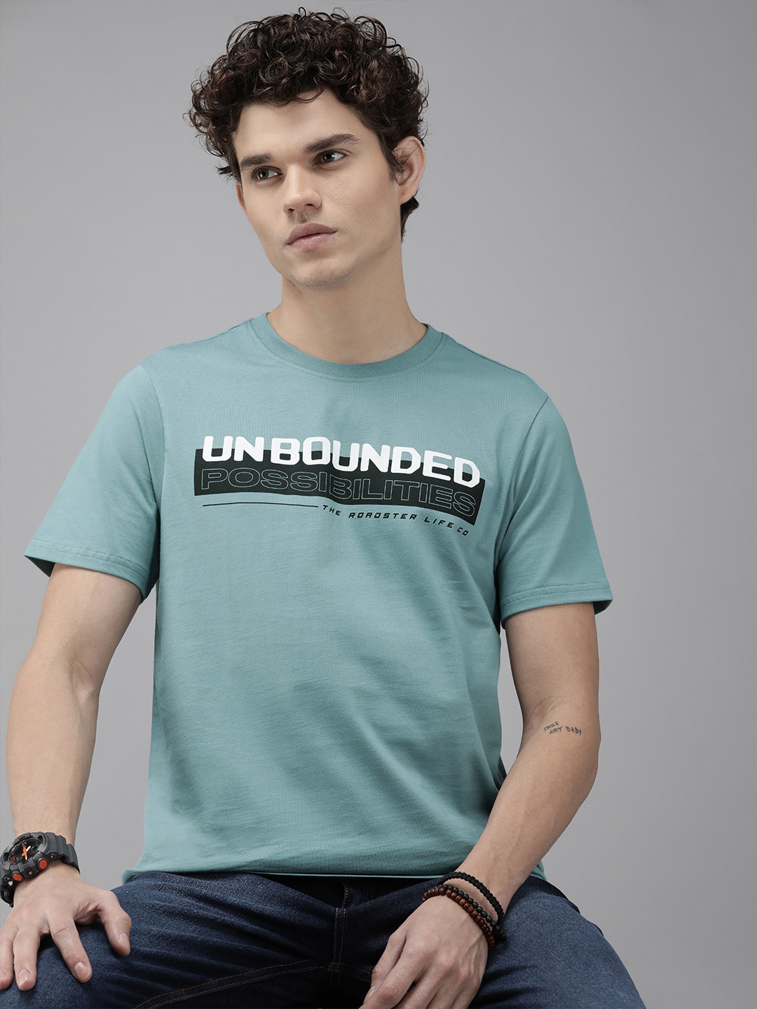 

Roadster Men Blue Typography Printed T-shirt