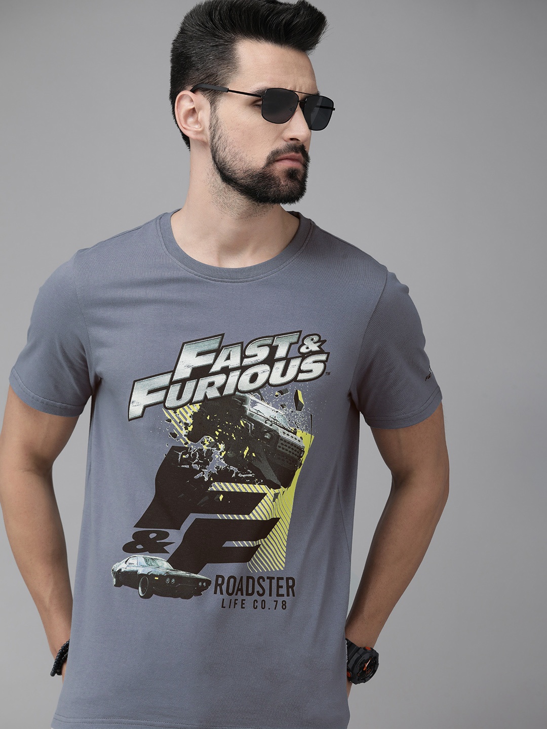 

Roadster Fast and Furious Men Grey Graphic Printed Slim Fit Pure Cotton Casual T-shirt