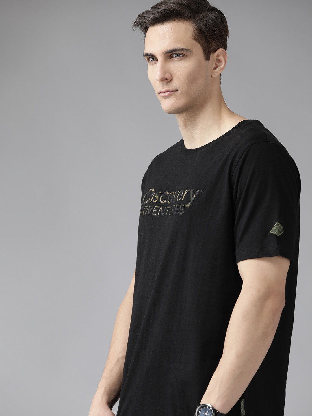 

Roadster X Discovery Adventures Mens Black Graphic T-shirt with Healthguard Finish
