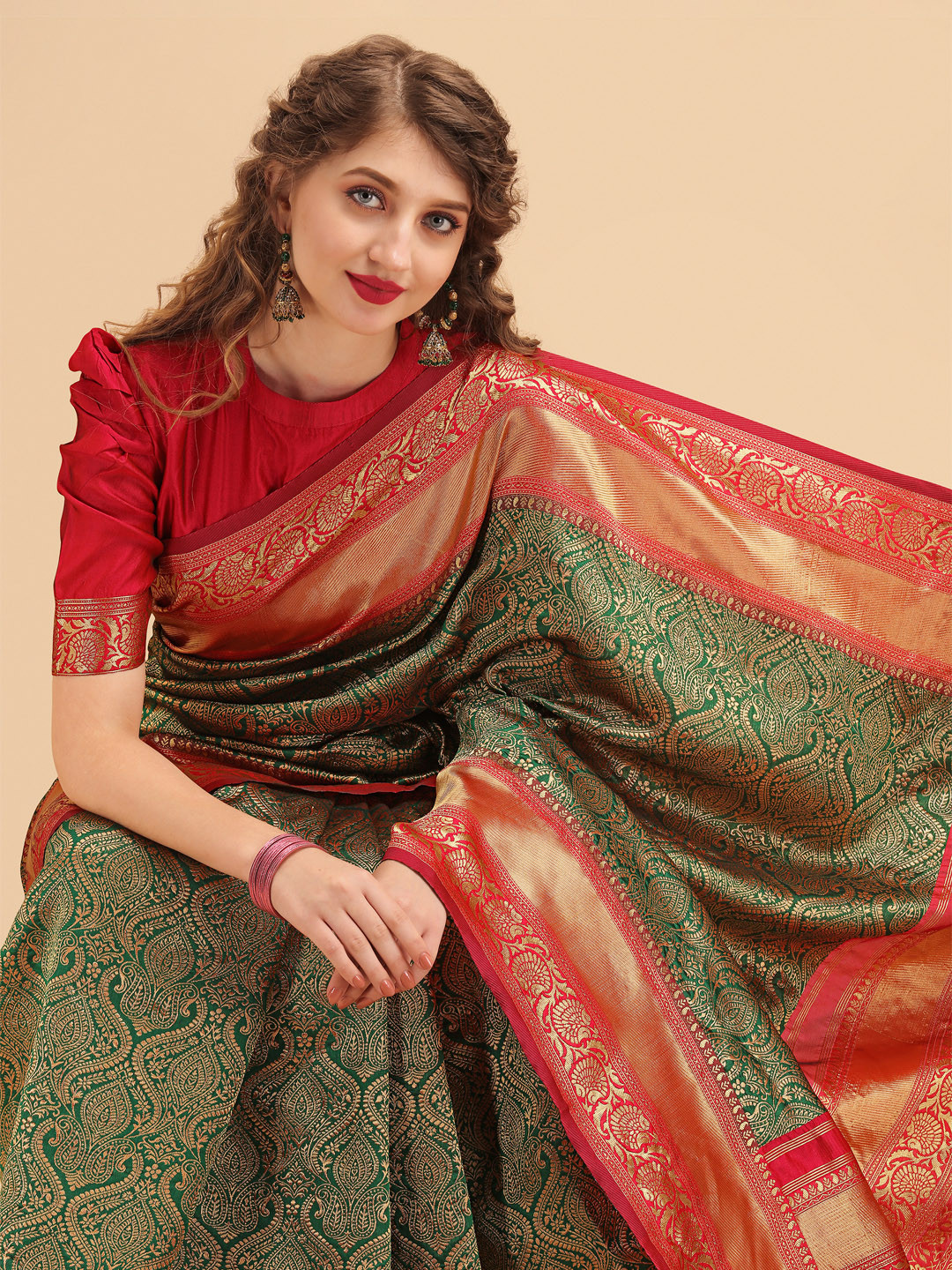 

Sangria Green & Red Woven Design Zari Silk Blend Banarasi Saree