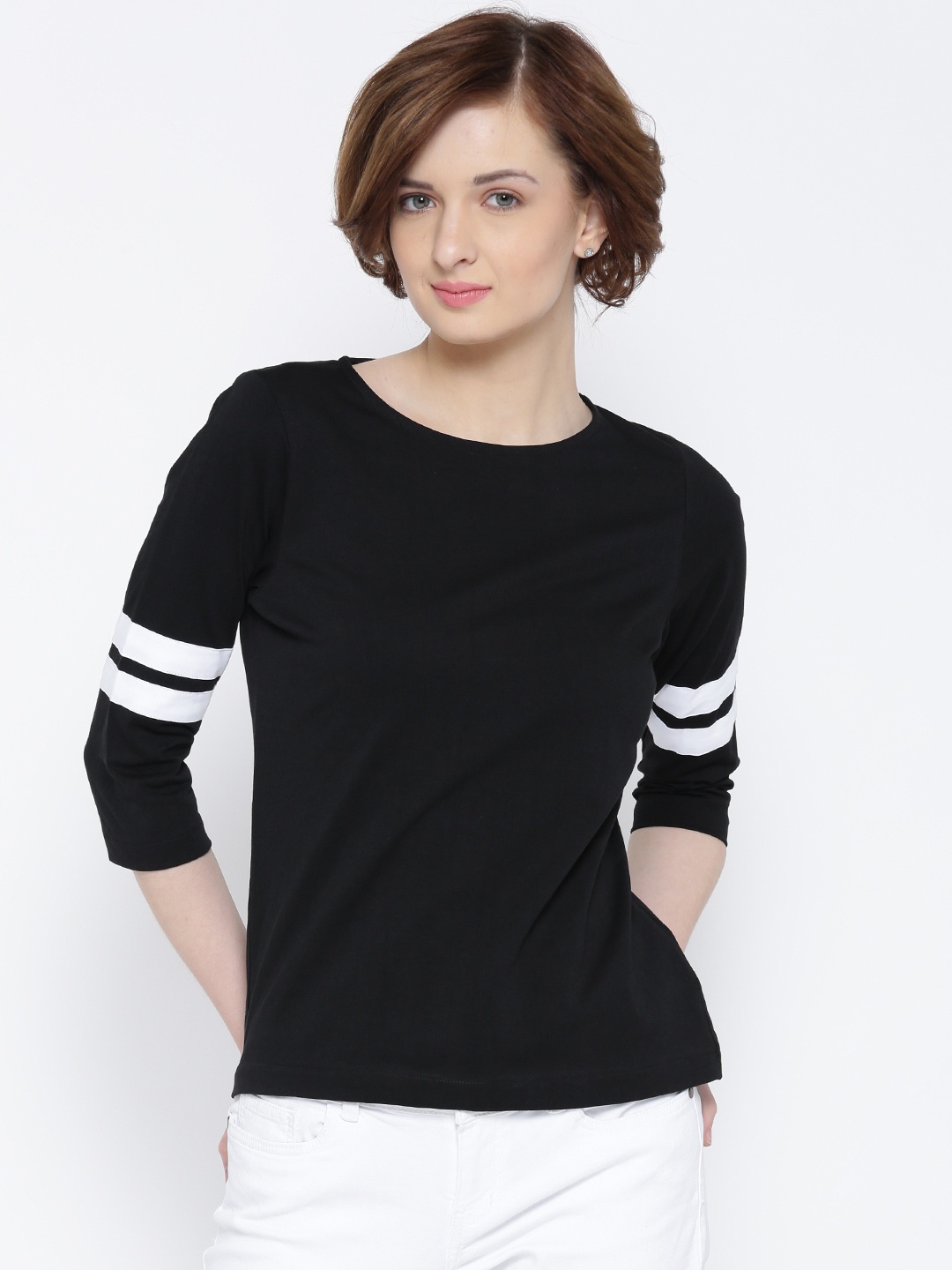 

Miss Chase Women Black Solid Round Neck T-shirt