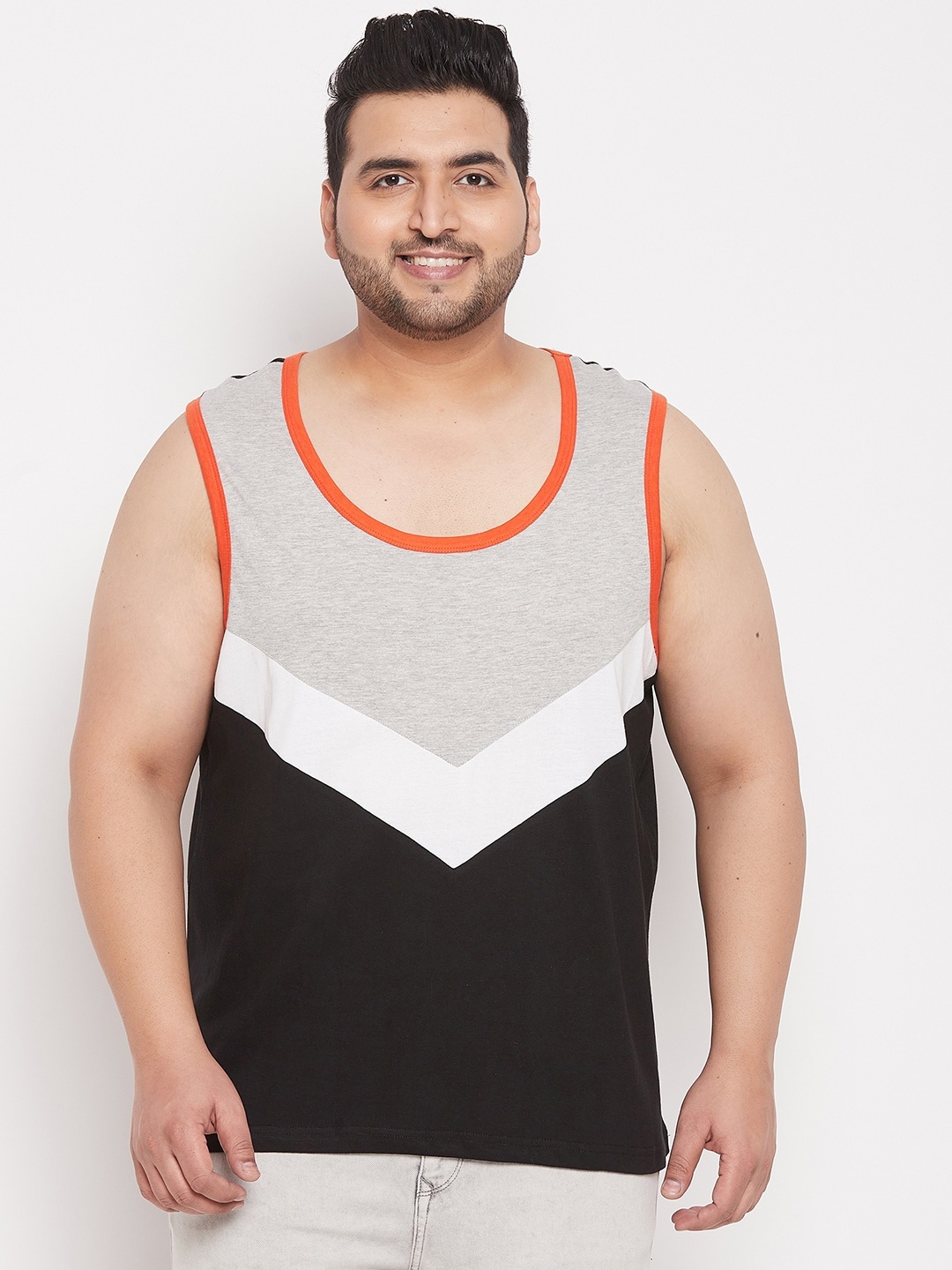 

bigbanana Plus Size Men Grey & Black Color-Blocked Pure Cotton Tank Vest