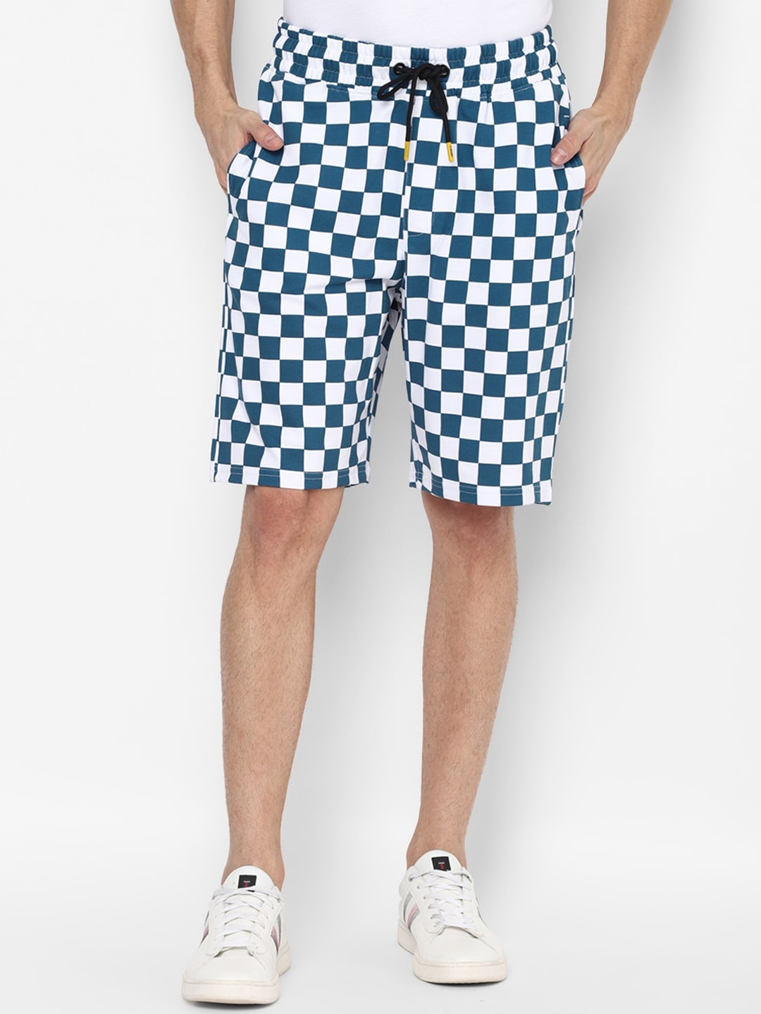 

FOREVER 21 Men Multicoloured Printed Shorts, Multi