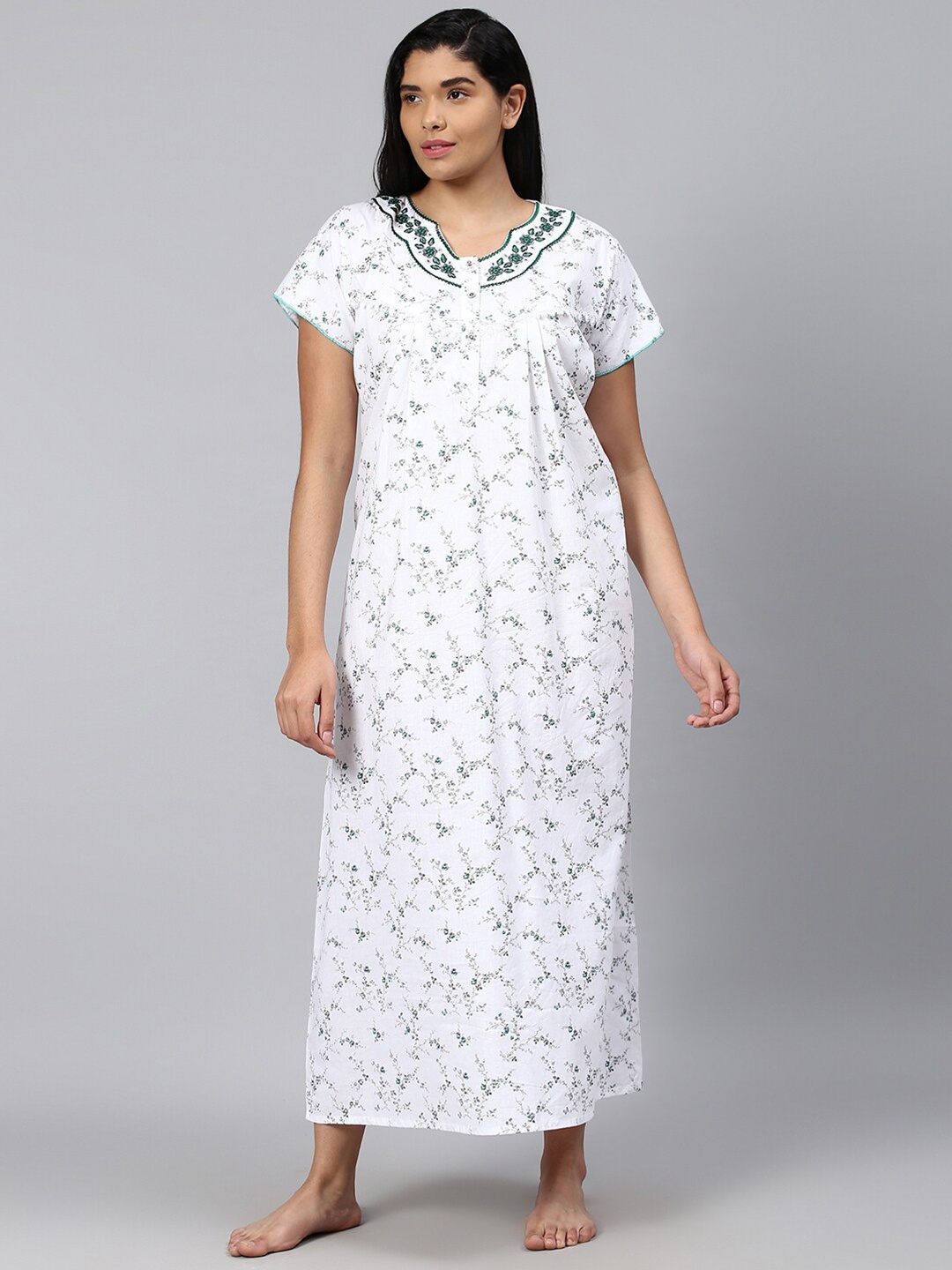

TRUNDZ White Printed Pure Cotton Maxi Nightdress